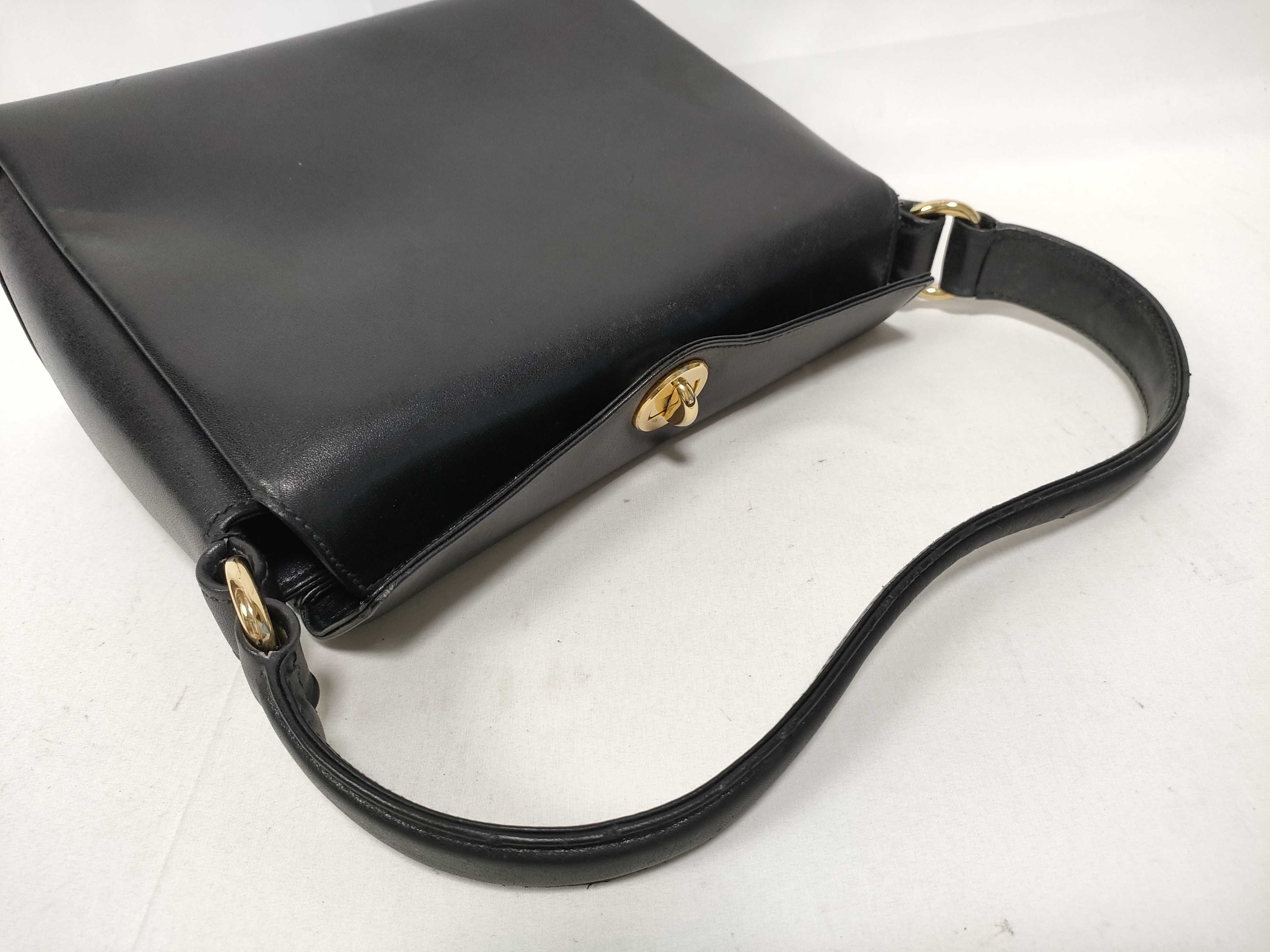 Handbag Turnlock Leather Black Handbag — view 11