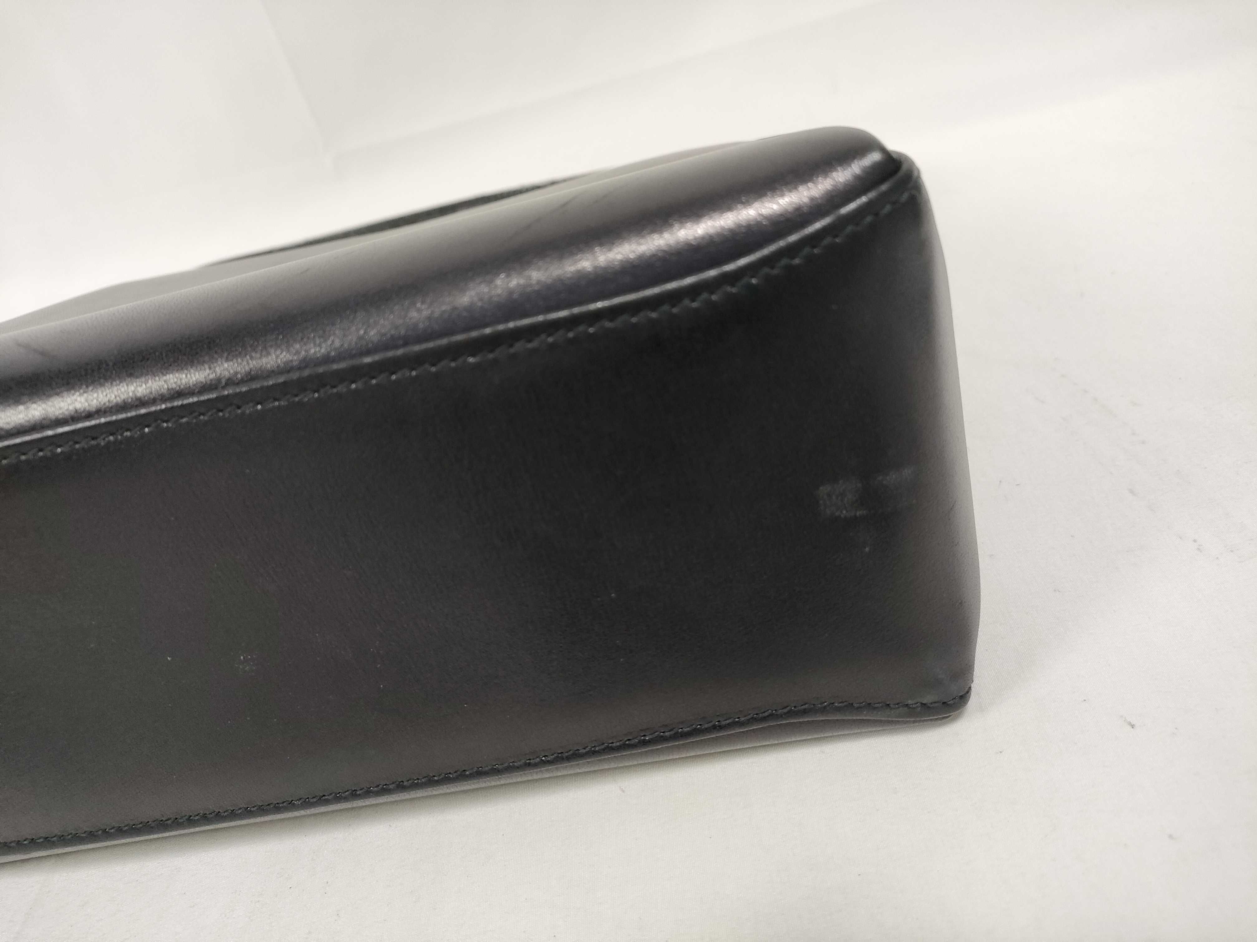 Handbag Turnlock Leather Black Handbag — view 4