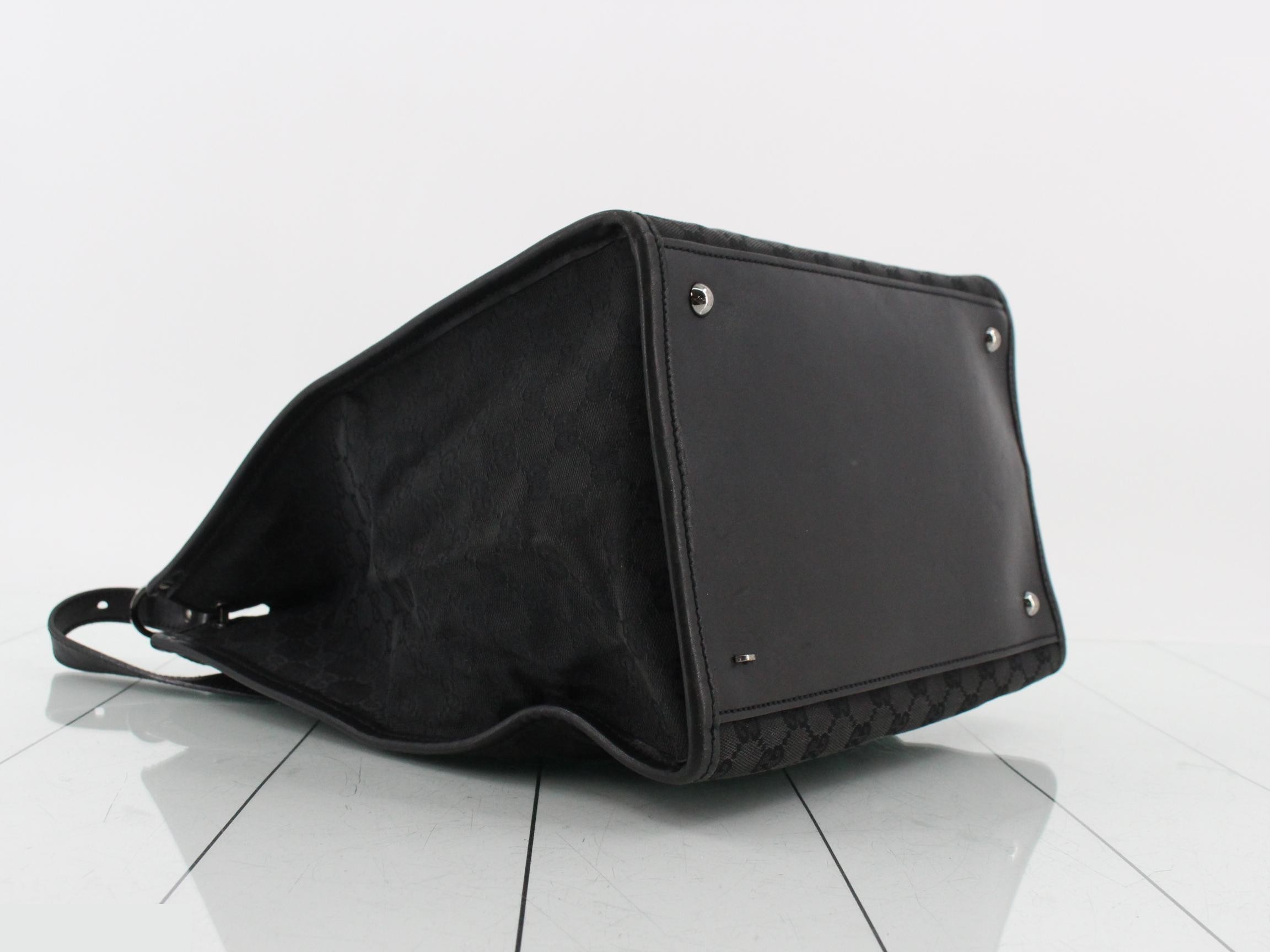 GG Canvas Shoulder Bag, Canvas x Leather, Black, 109101 — view 5