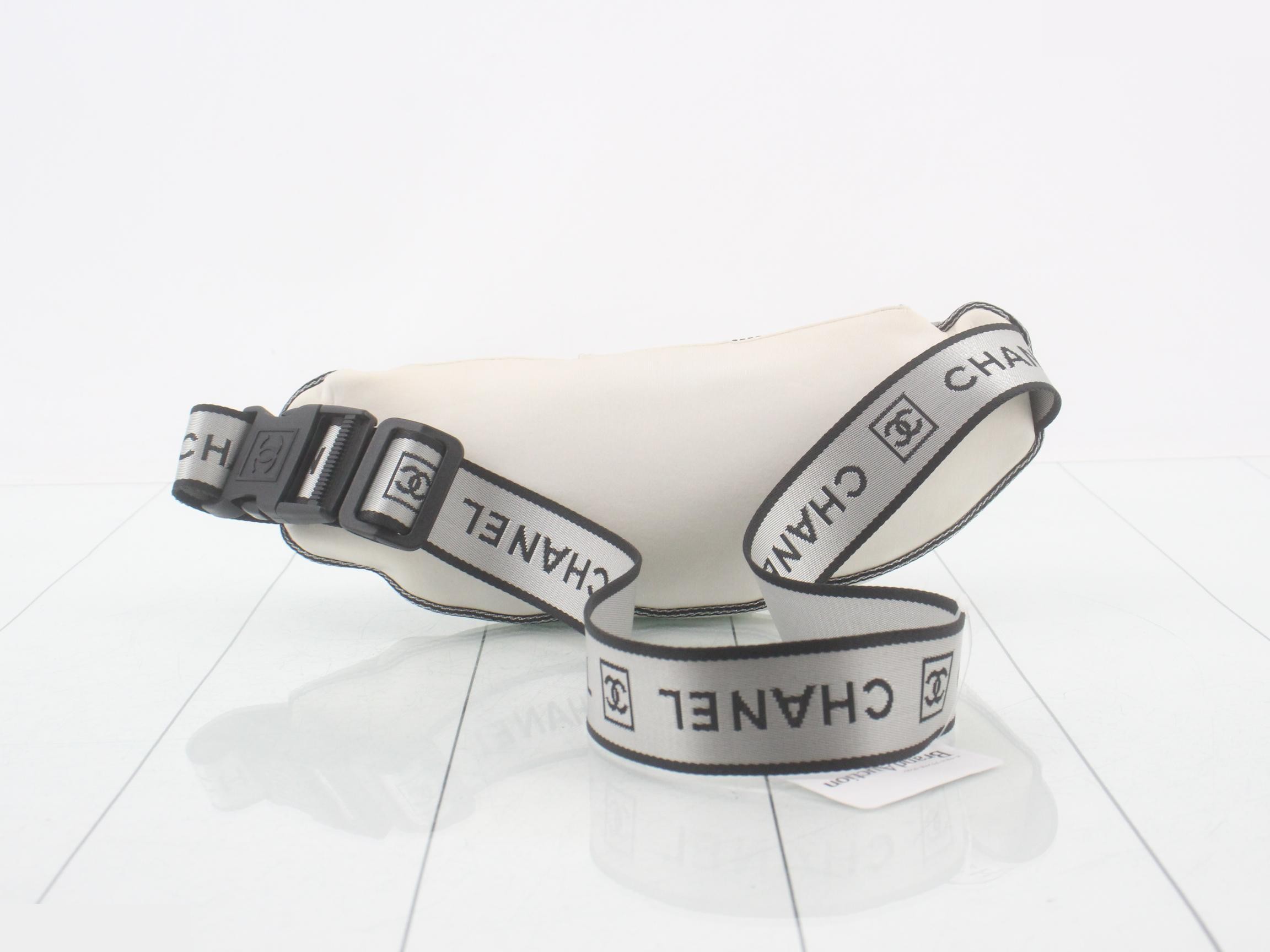 Sports line waist bag — view 2