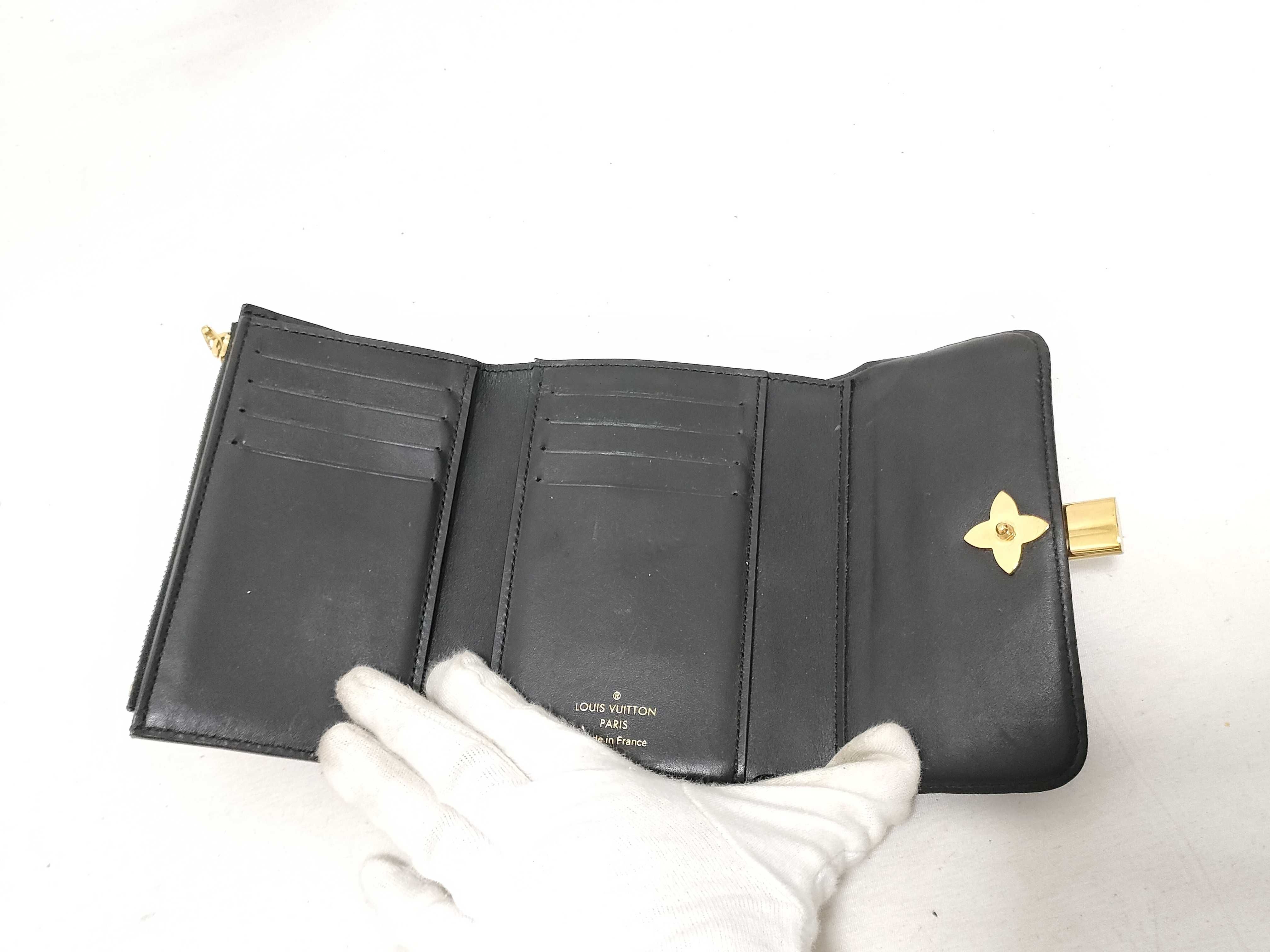 Monogram M62578 Portefeuille Flower Compact Wallet — view 12