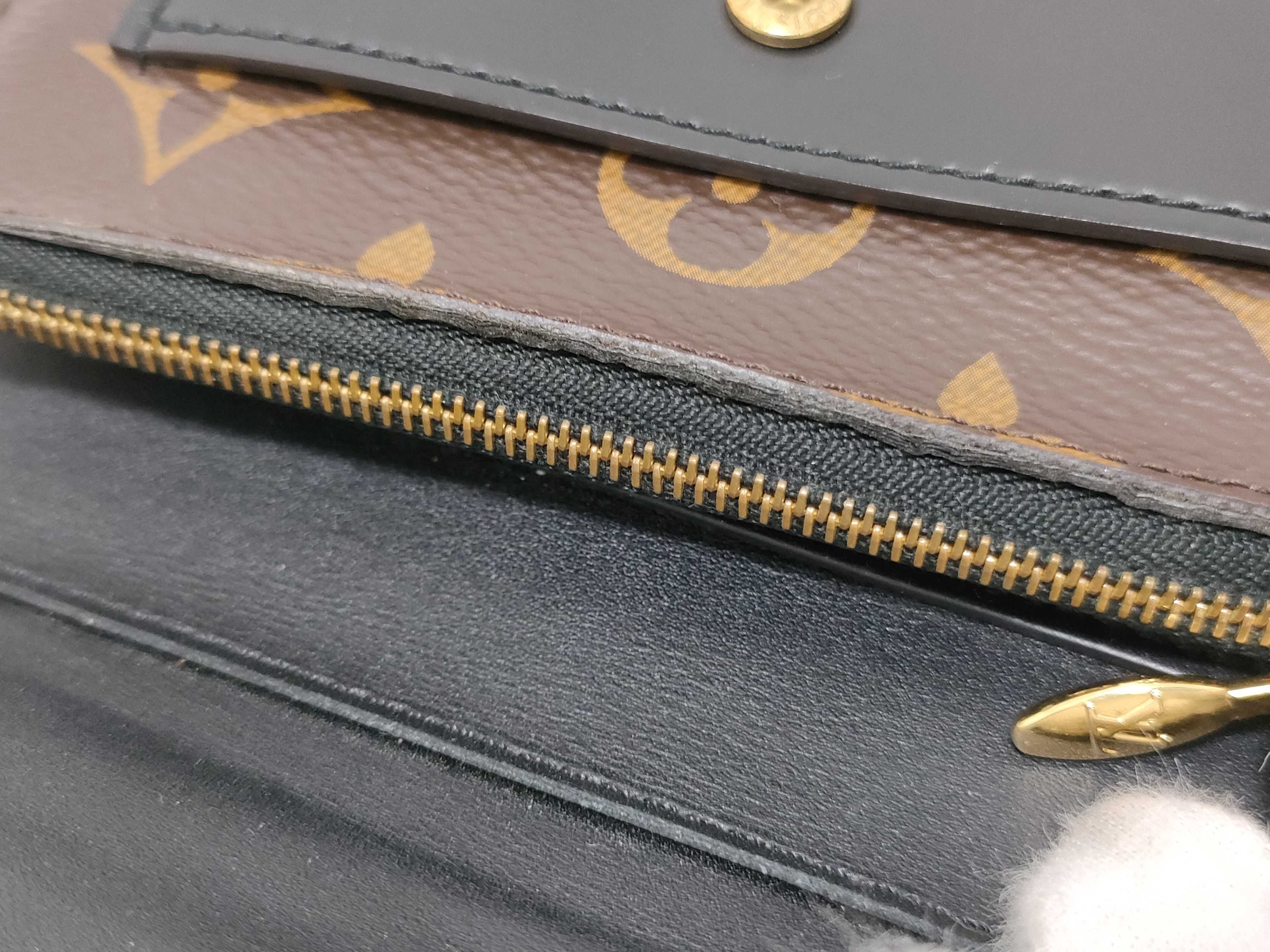 Monogram M62578 Portefeuille Flower Compact Wallet — view 9