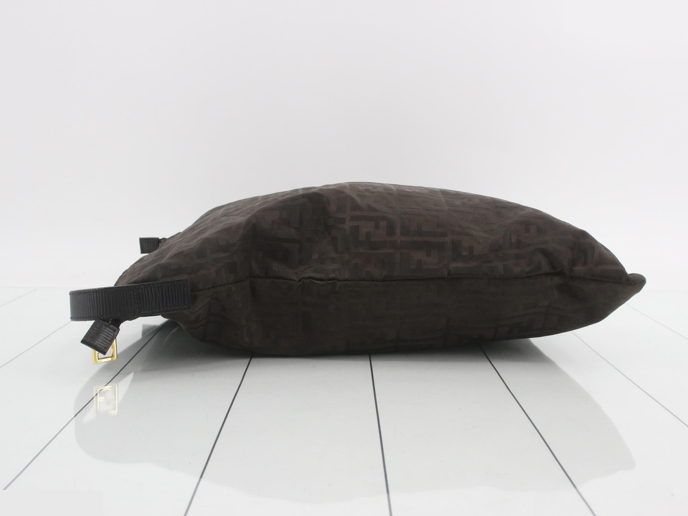 shoulder bag — view 4