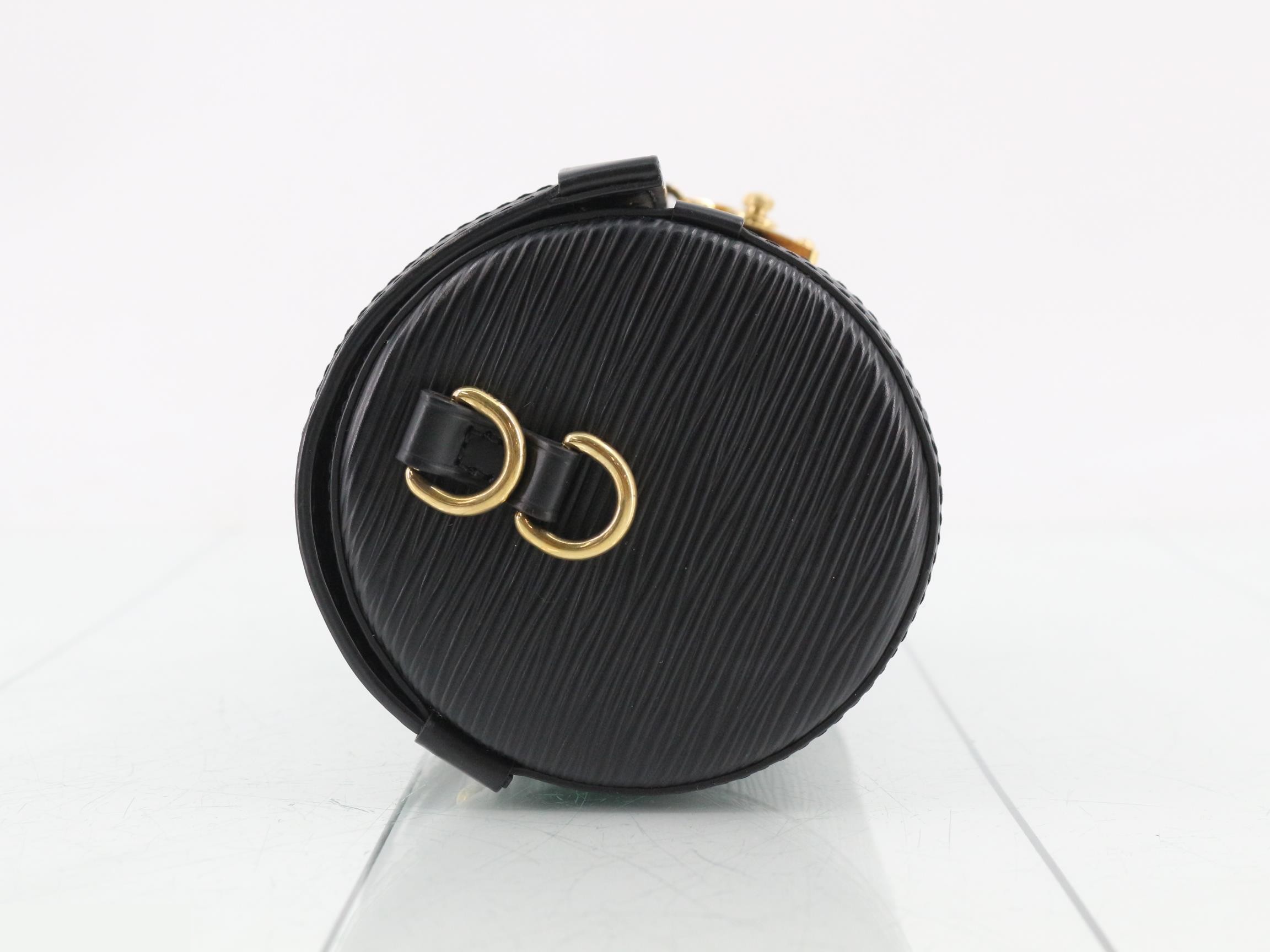 Epi Papillon Trunk Noir 2-Way Shoulder Bag — view 4