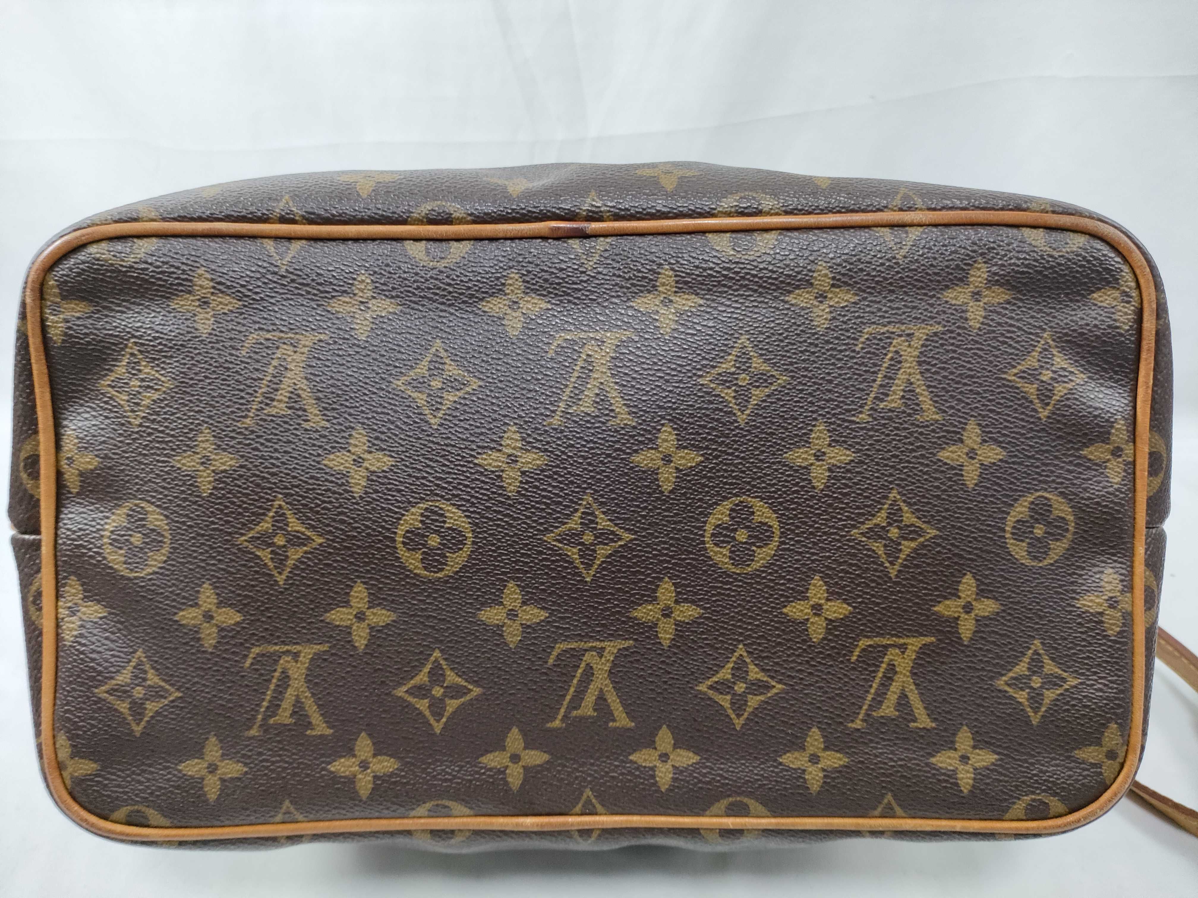Monogram Palermo Monogram Handbag Shoulder Bag 2-Way Handbag — view 8