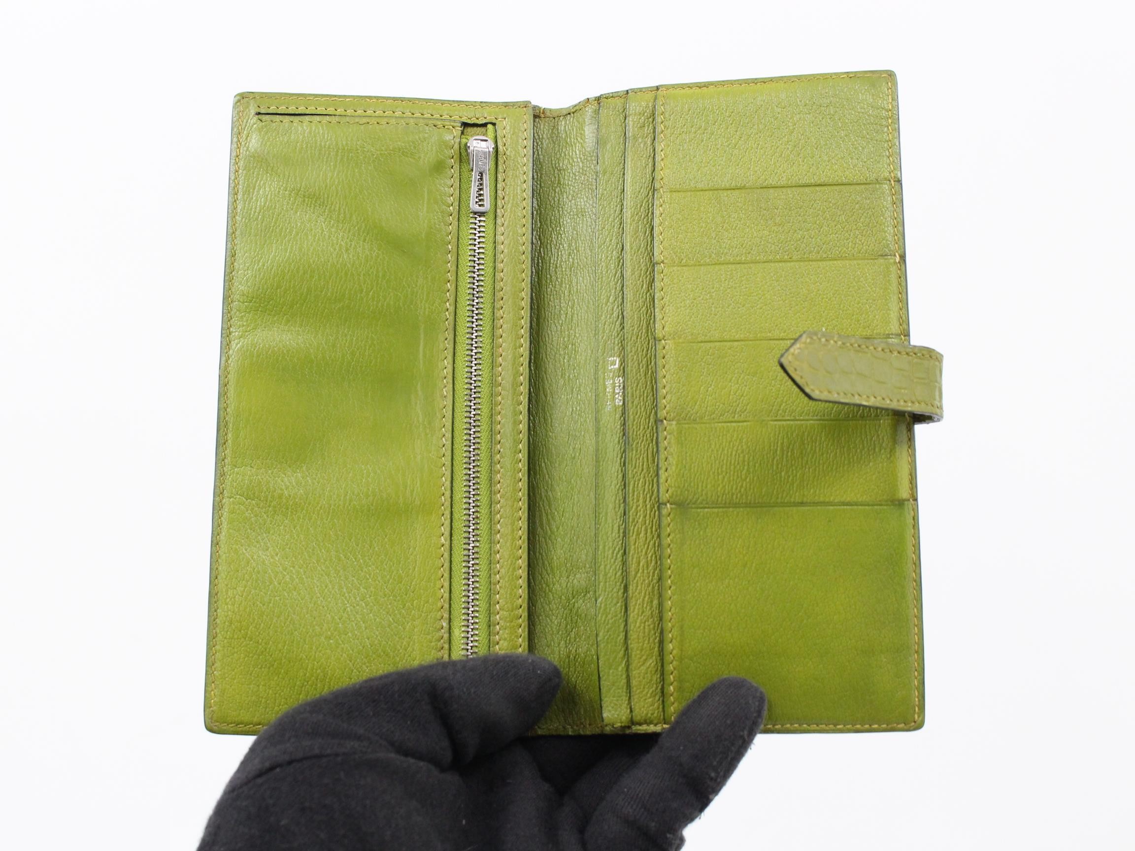 long wallet — view 4