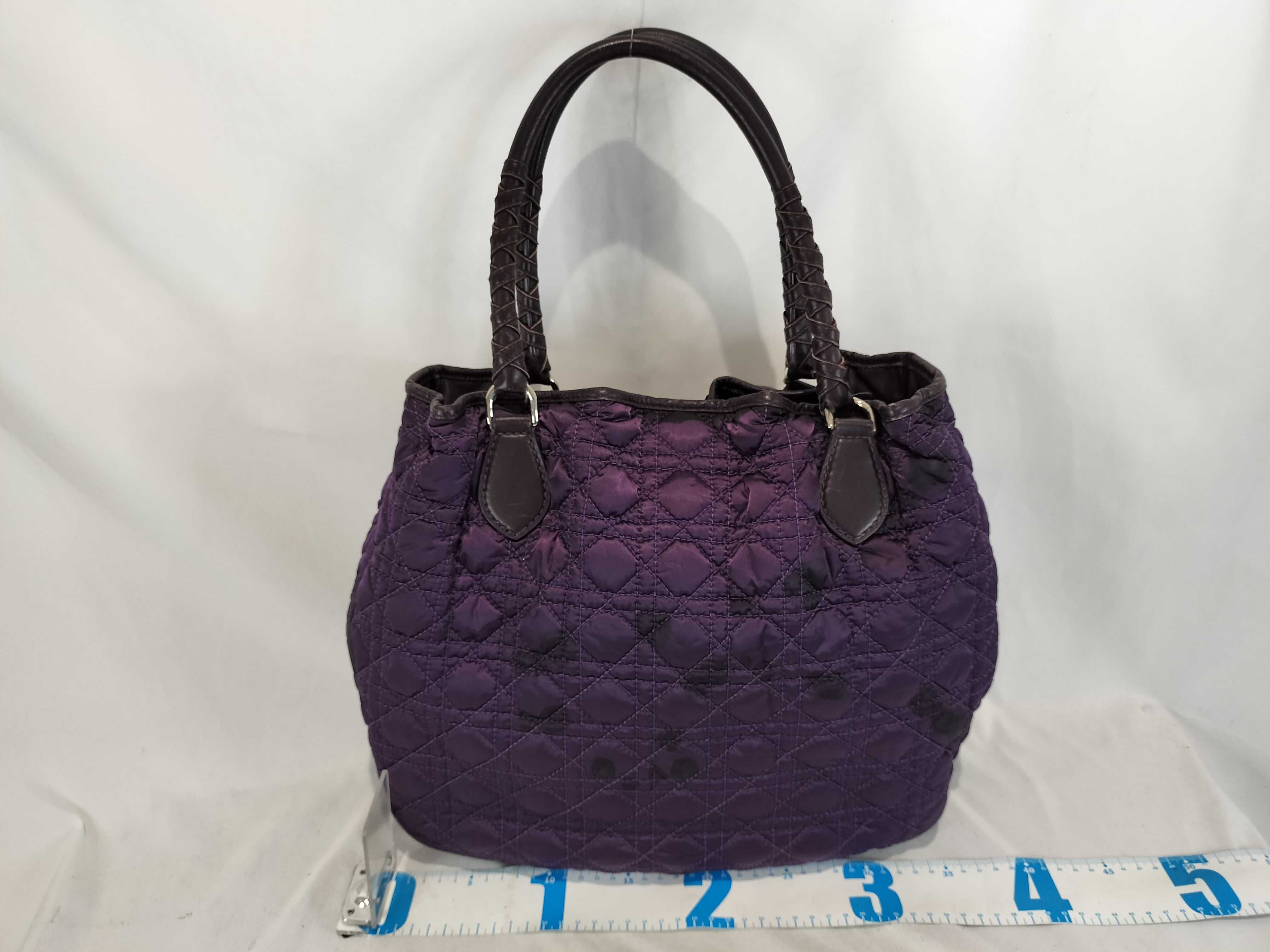 hand bag — view 2
