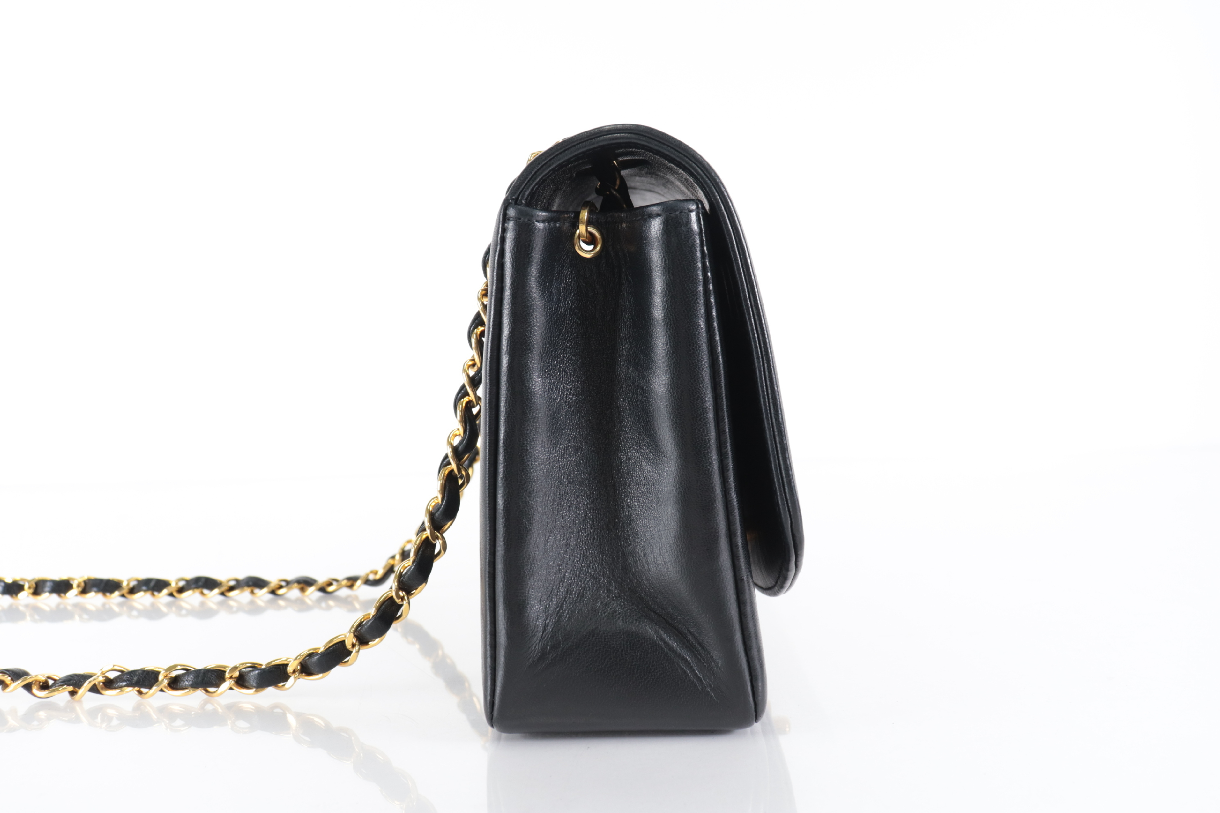 Diana 25 Lambskin Chain Shoulder Bag (Serial No. 4) — view 3