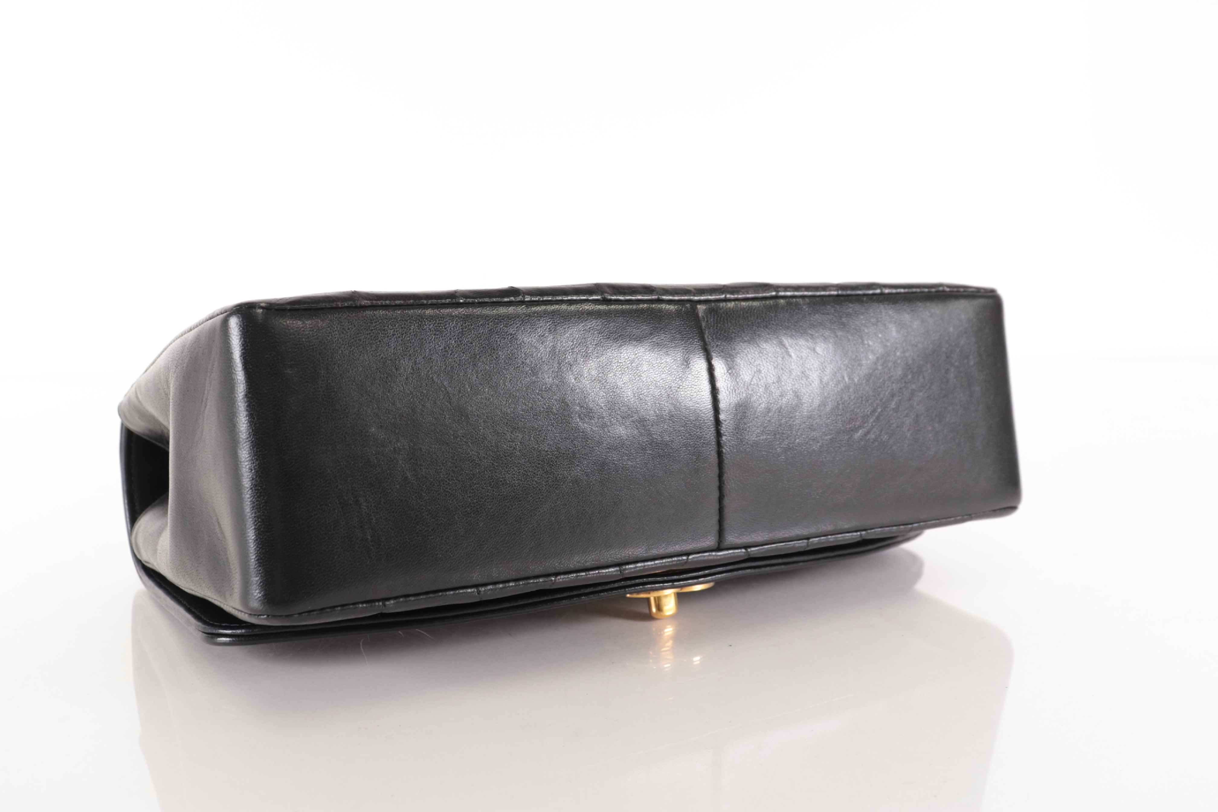 Diana 25 Lambskin Chain Shoulder Bag (Serial No. 4) — view 8