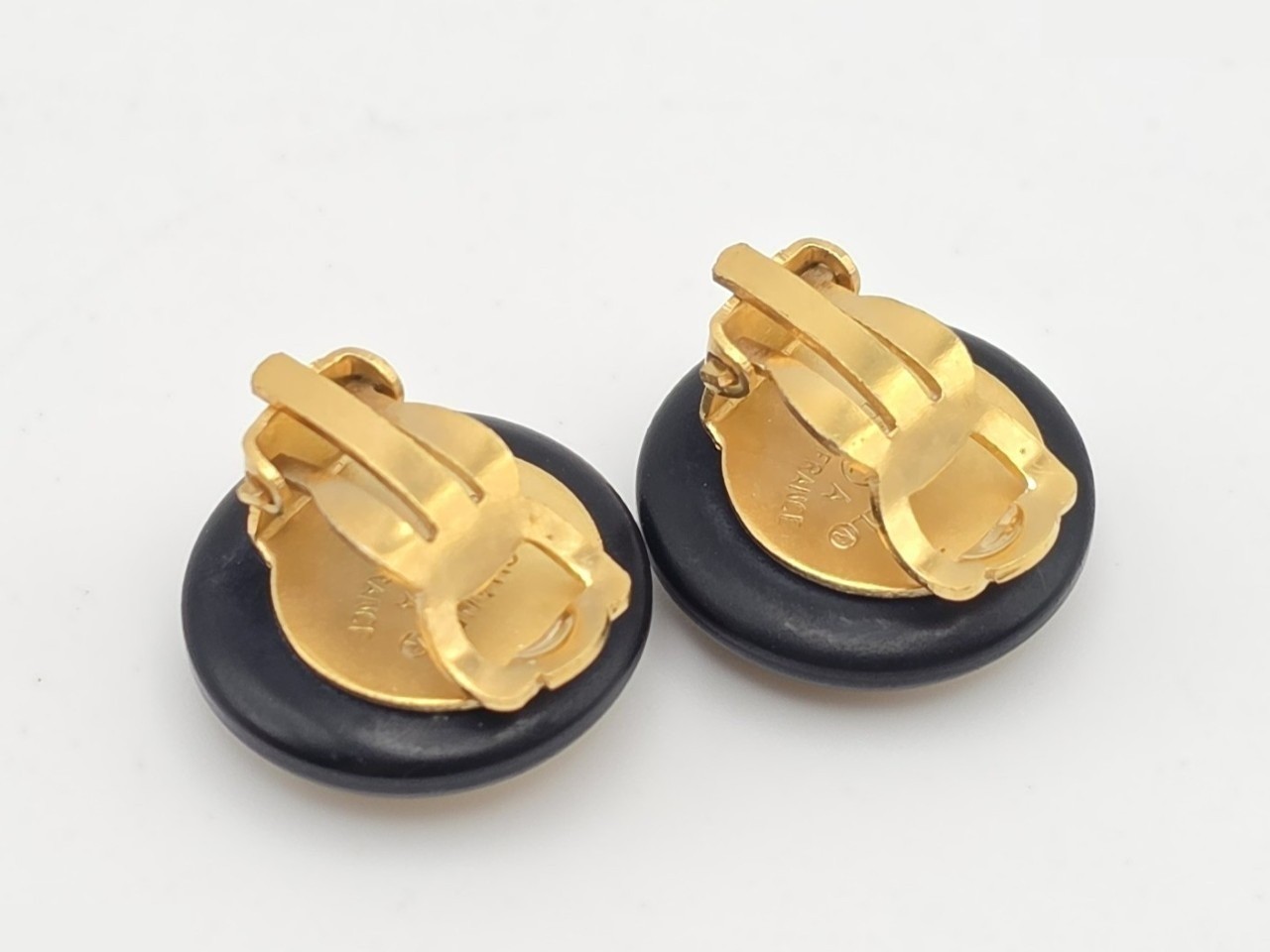 earrings — view 4