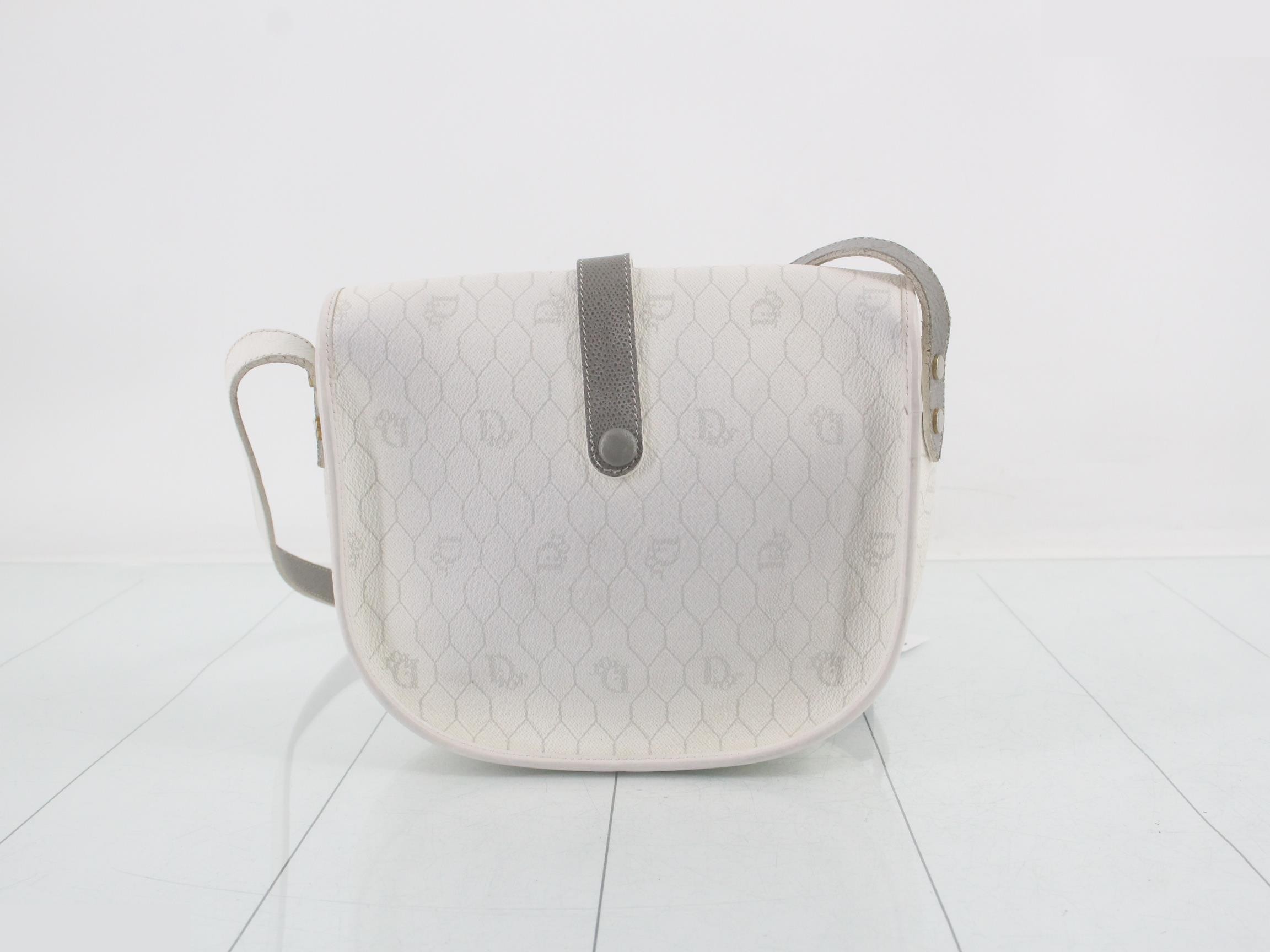 honeycomb leather — view 2