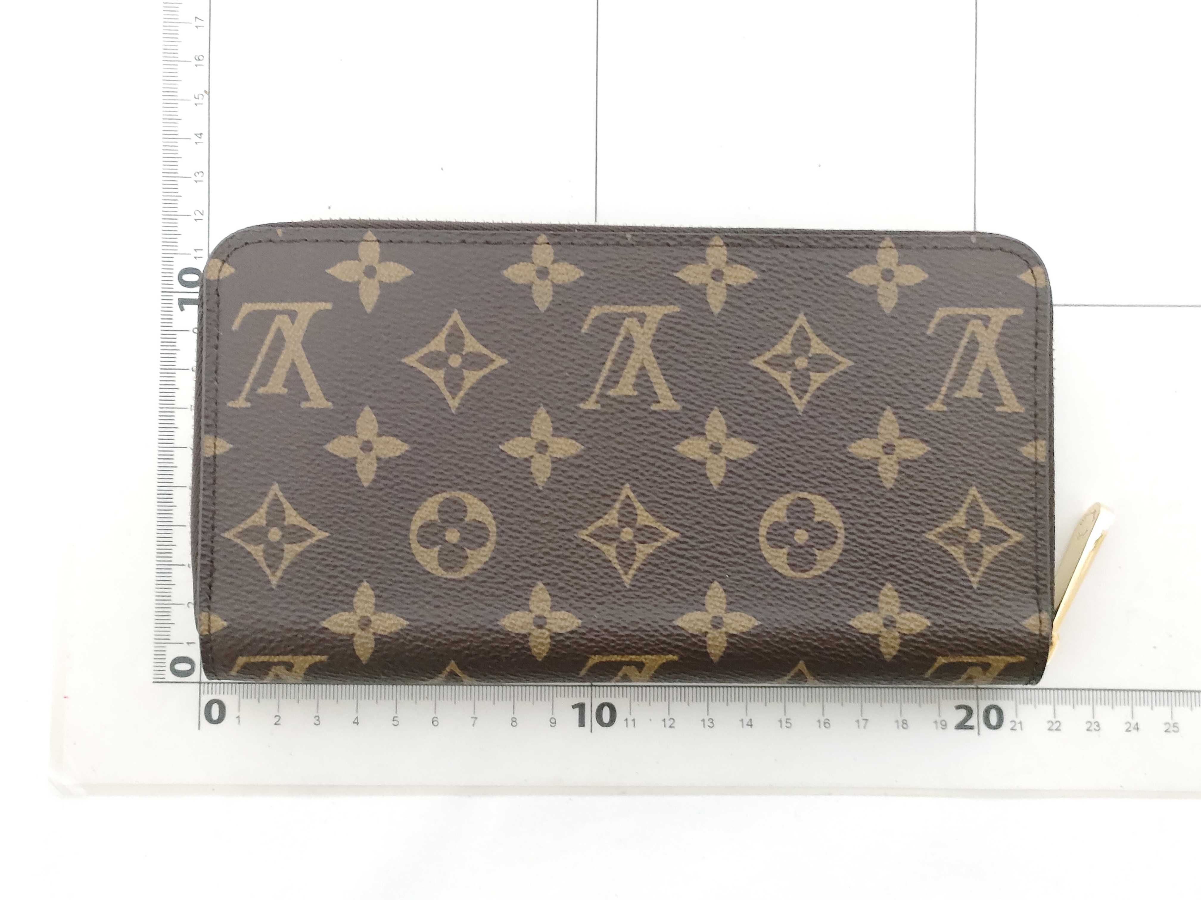 Monogram 2250000925980 M41895 Zippy Wallet — view 2