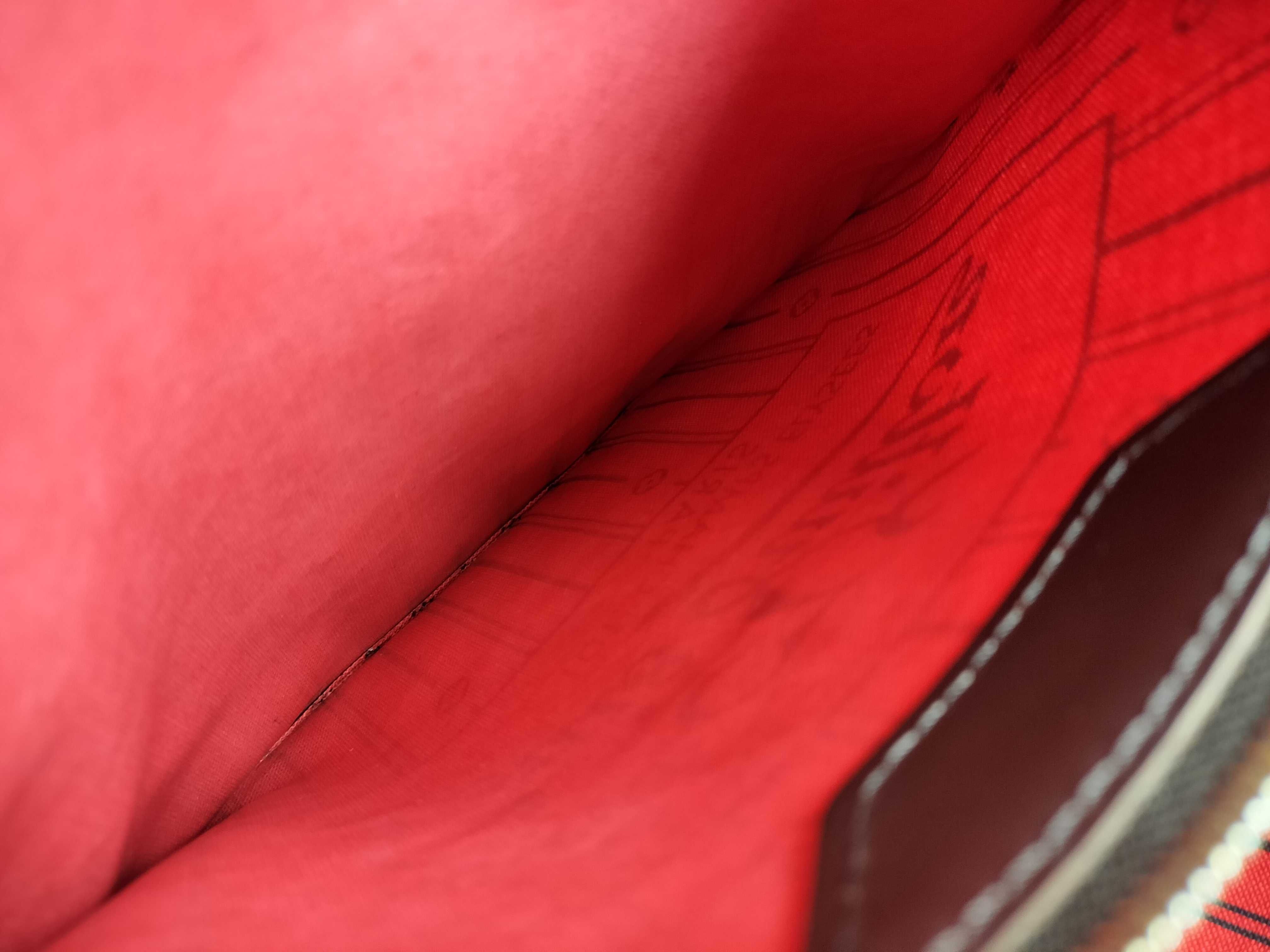 Damier Neverfull MM Damier Tote Bag — view 11