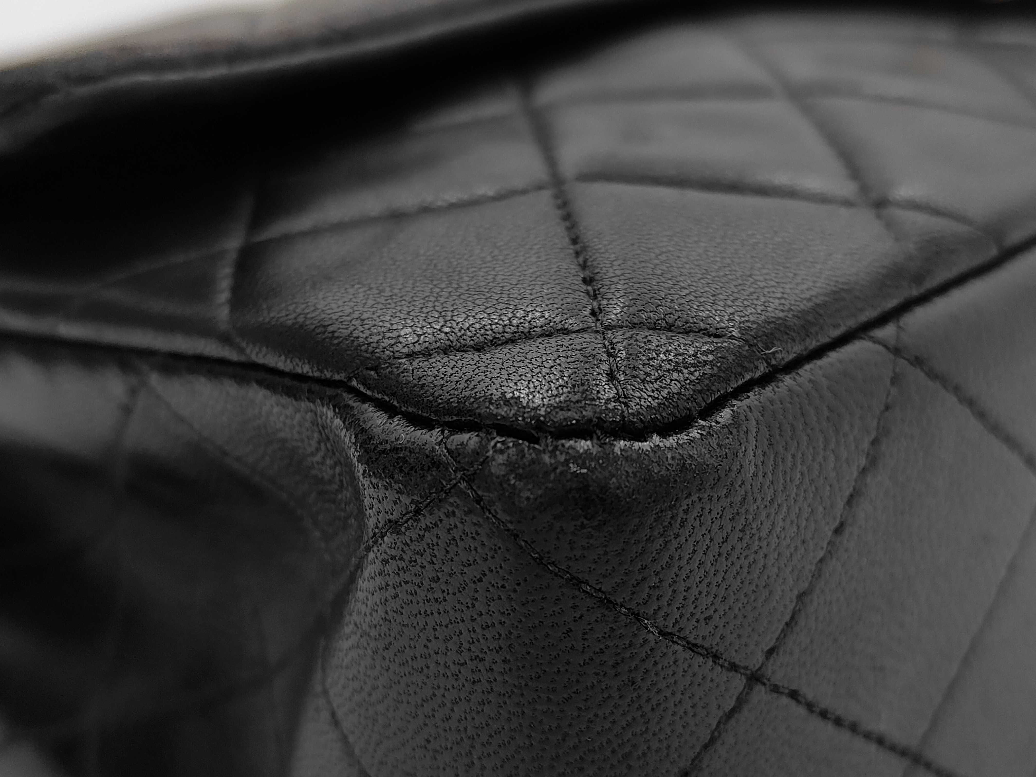 Lambskin Black Gold Matelassé Flap Shoulder Bag (Serial Number 5) — view 6
