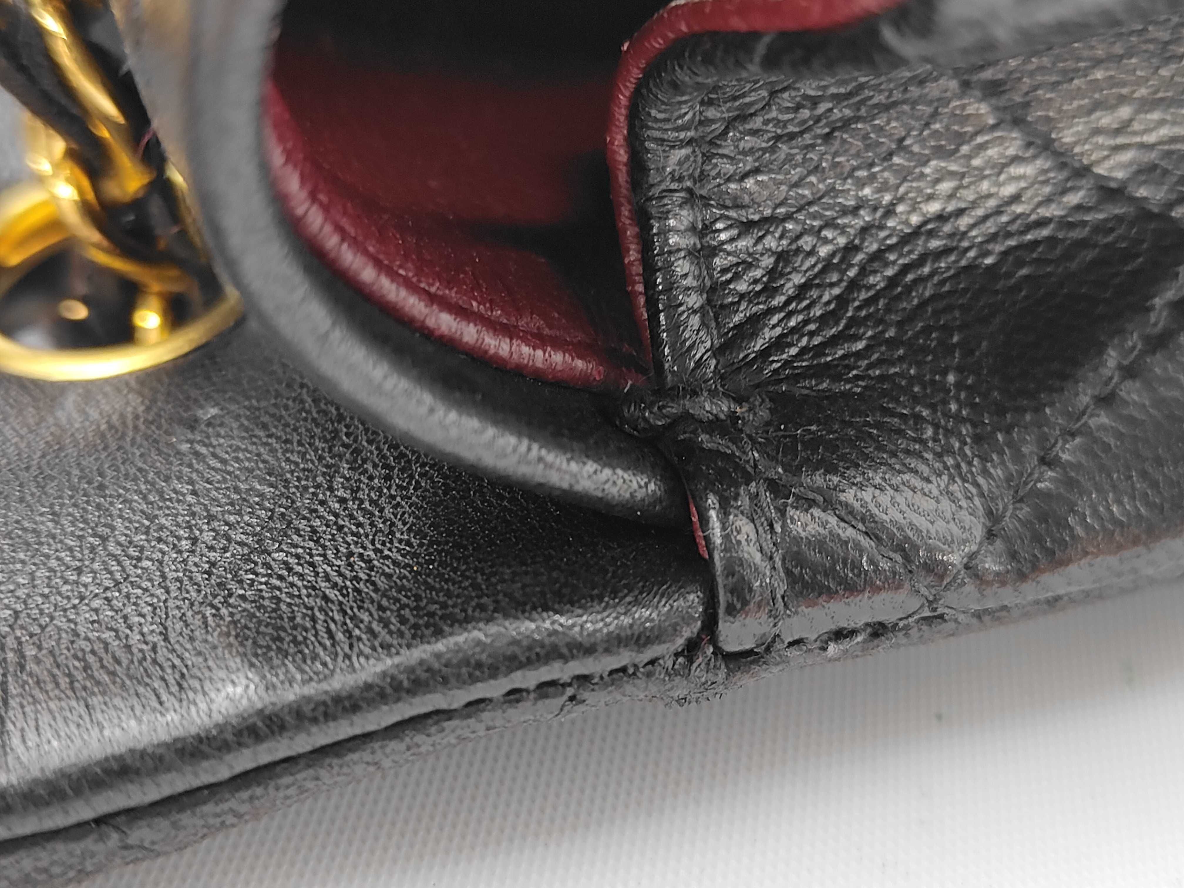 Lambskin Black Gold Matelassé Flap Shoulder Bag (Serial Number 5) — view 8