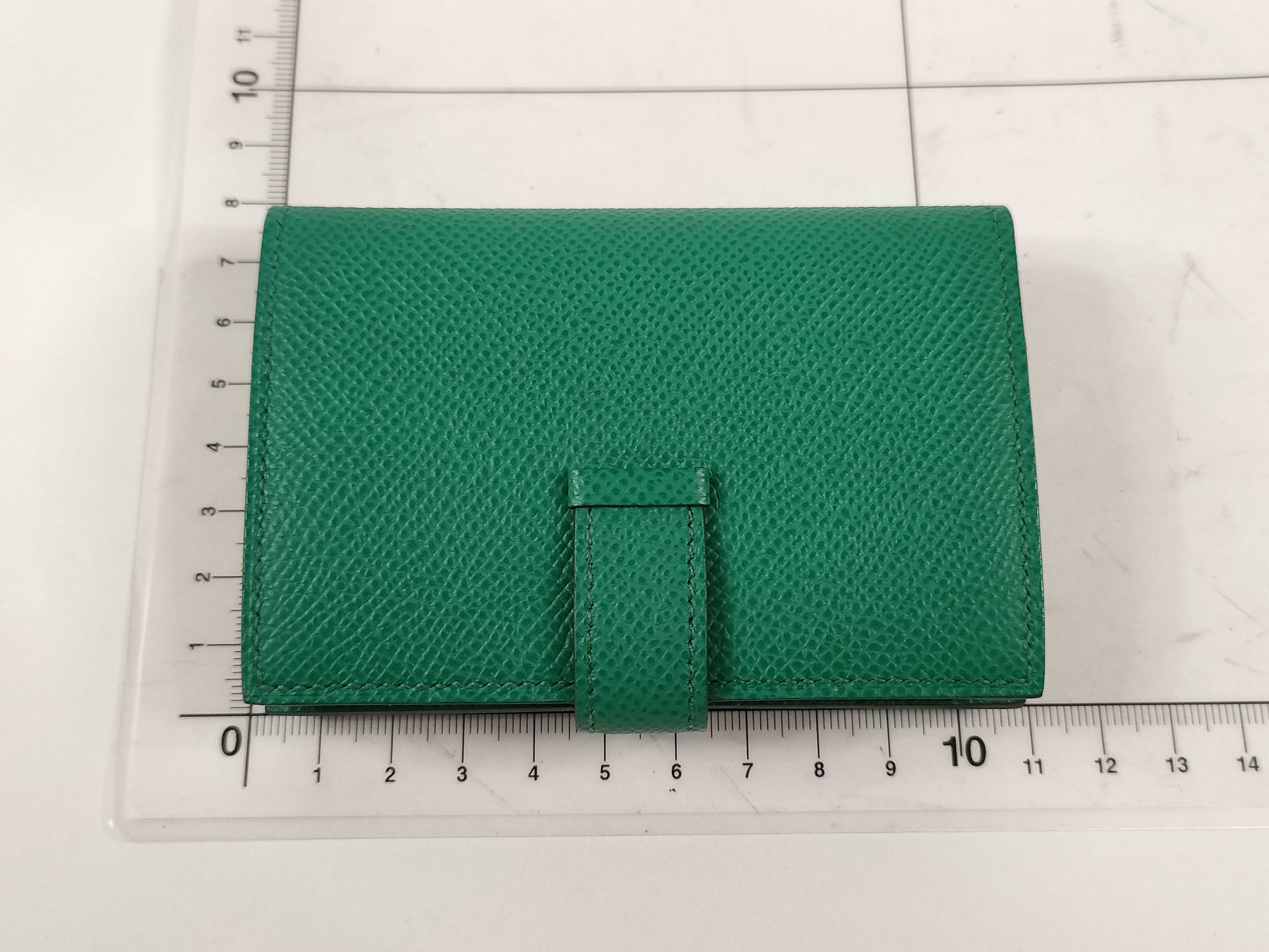 Bearn Mini Vert Vertigo x Silver Hardware B Stamp Hermes Unused Wallet — view 2
