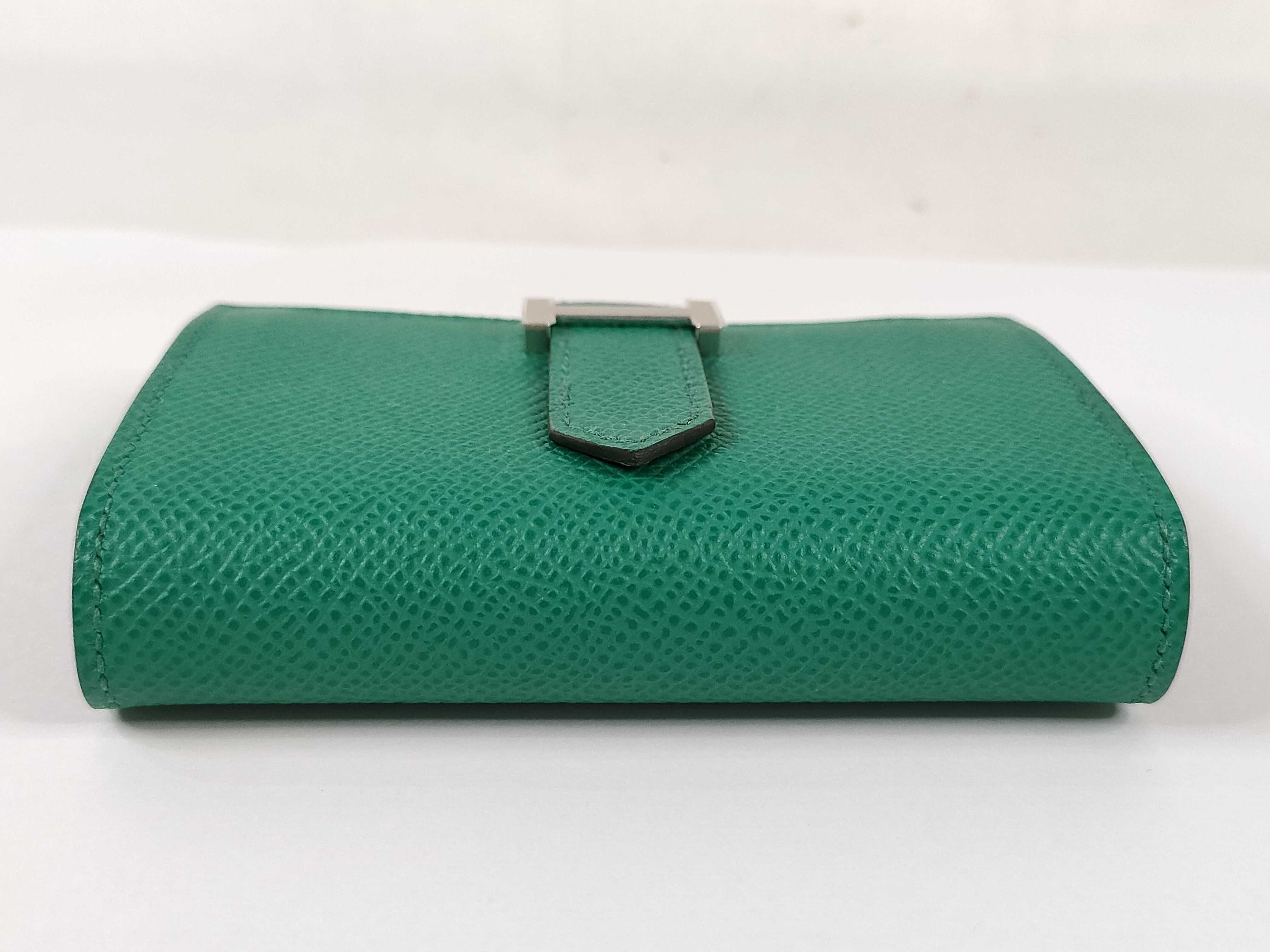 Bearn Mini Vert Vertigo x Silver Hardware B Stamp Hermes Unused Wallet — view 6