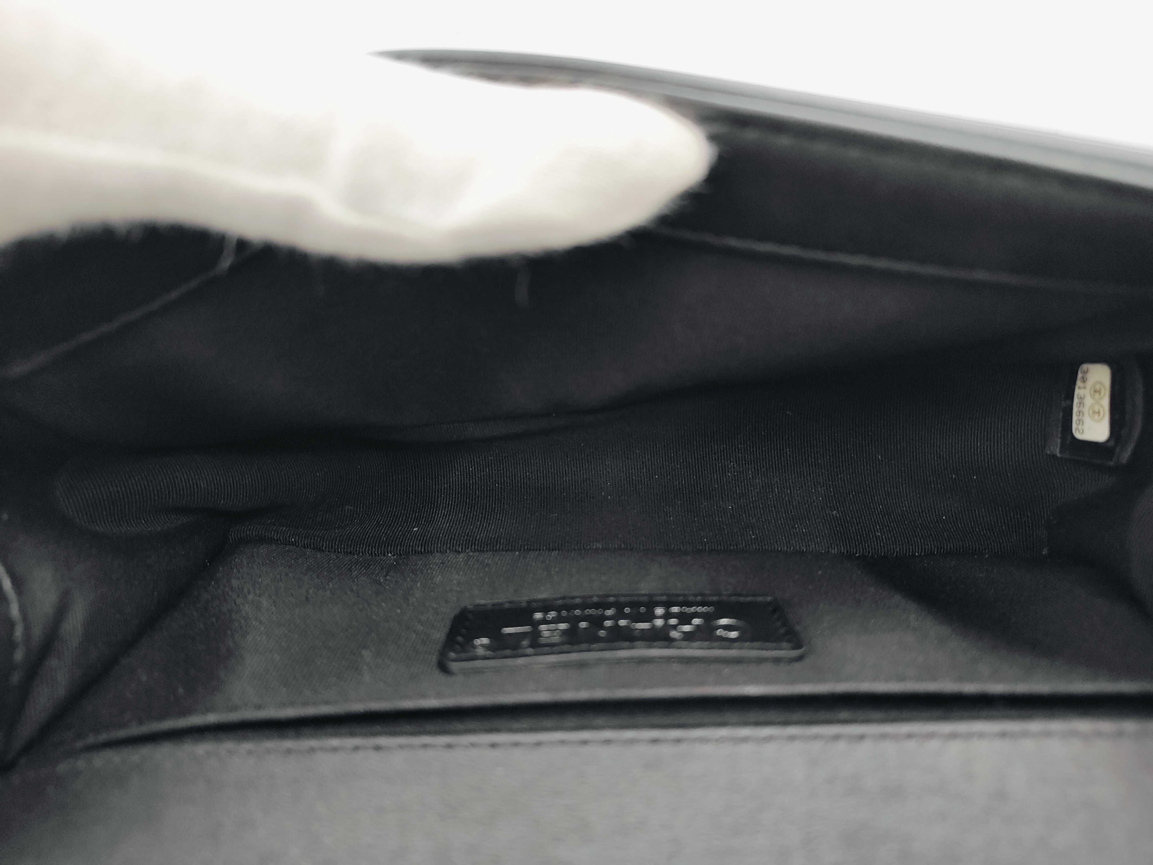 Le Boy Black V-Quilted Enamel x Calfskin Small Antique Silver Hardware Item No. 30 Shoulder Bag with Card — view 9