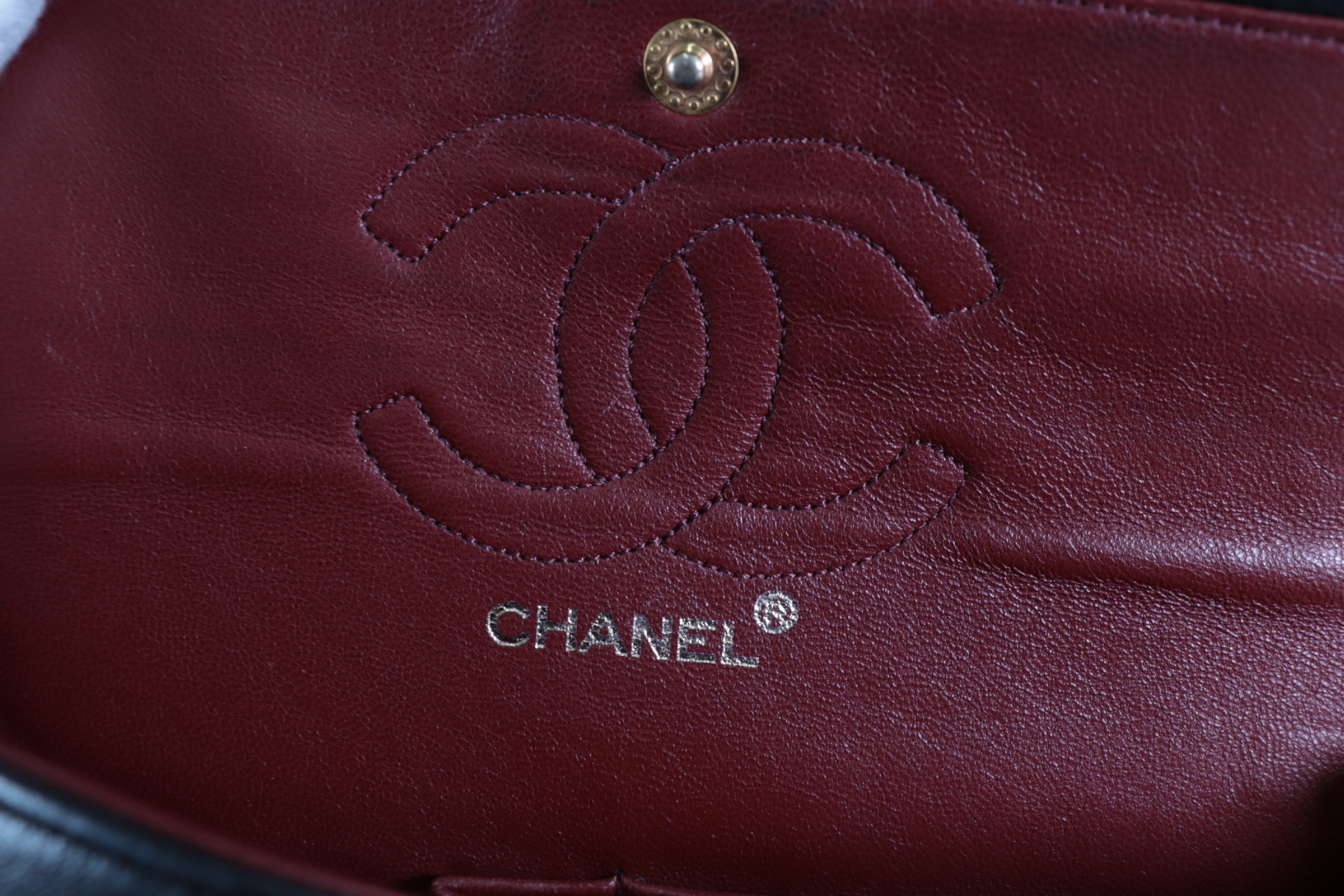 W-flap 25 Lambskin Shoulder Bag (Serial No. 4) — view 7