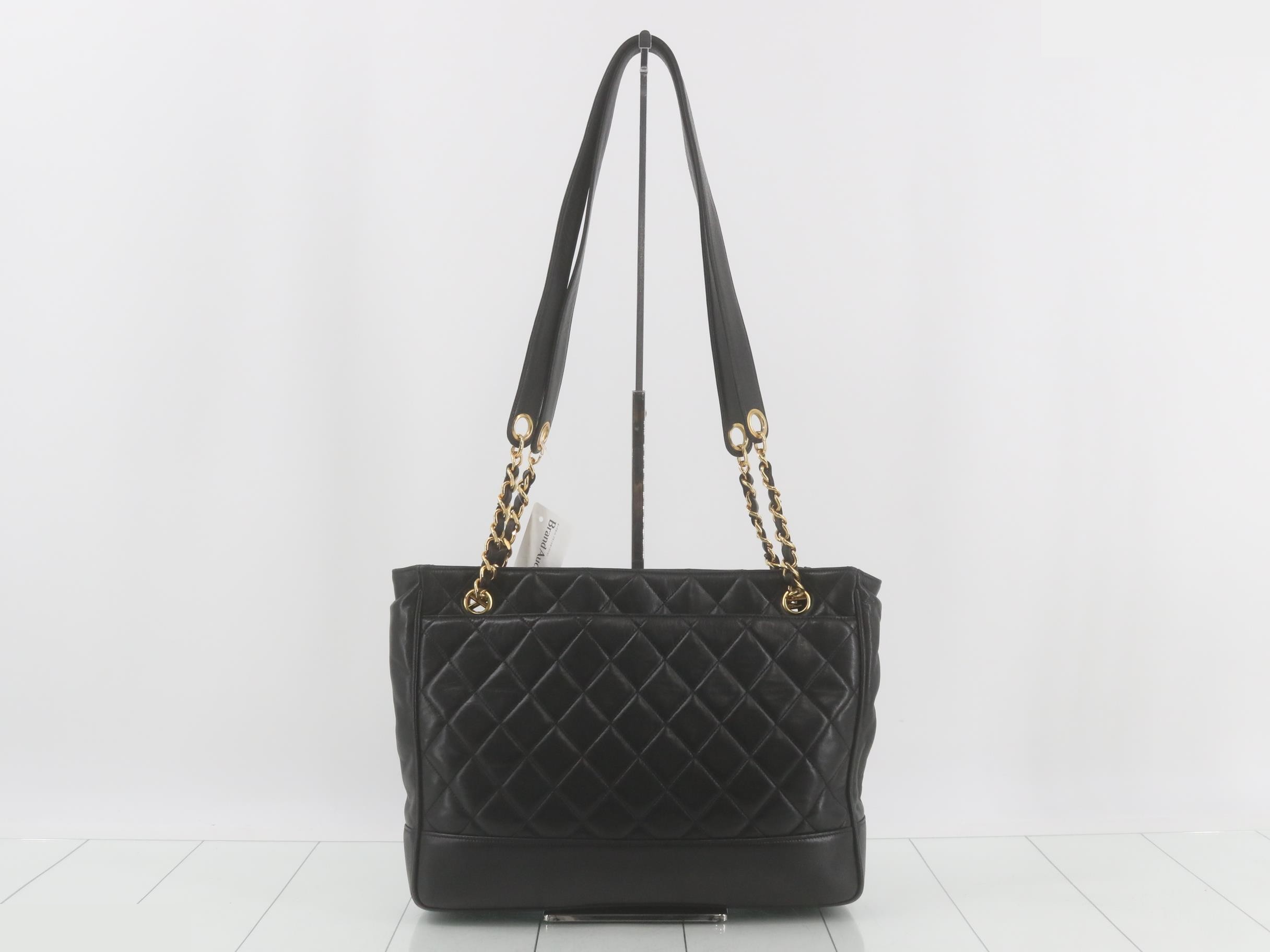 Matelassé (bag) - Shoulder bag