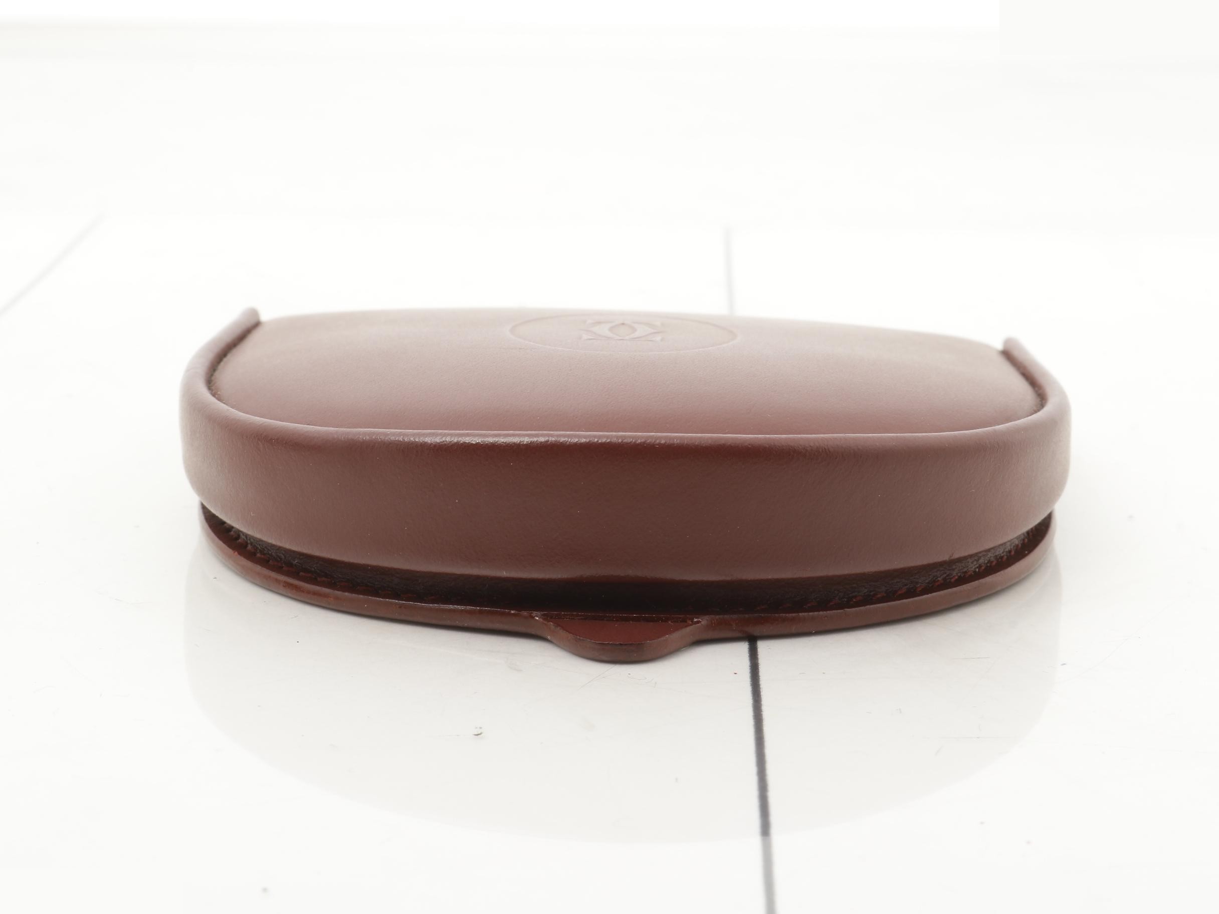 coin case — view 3
