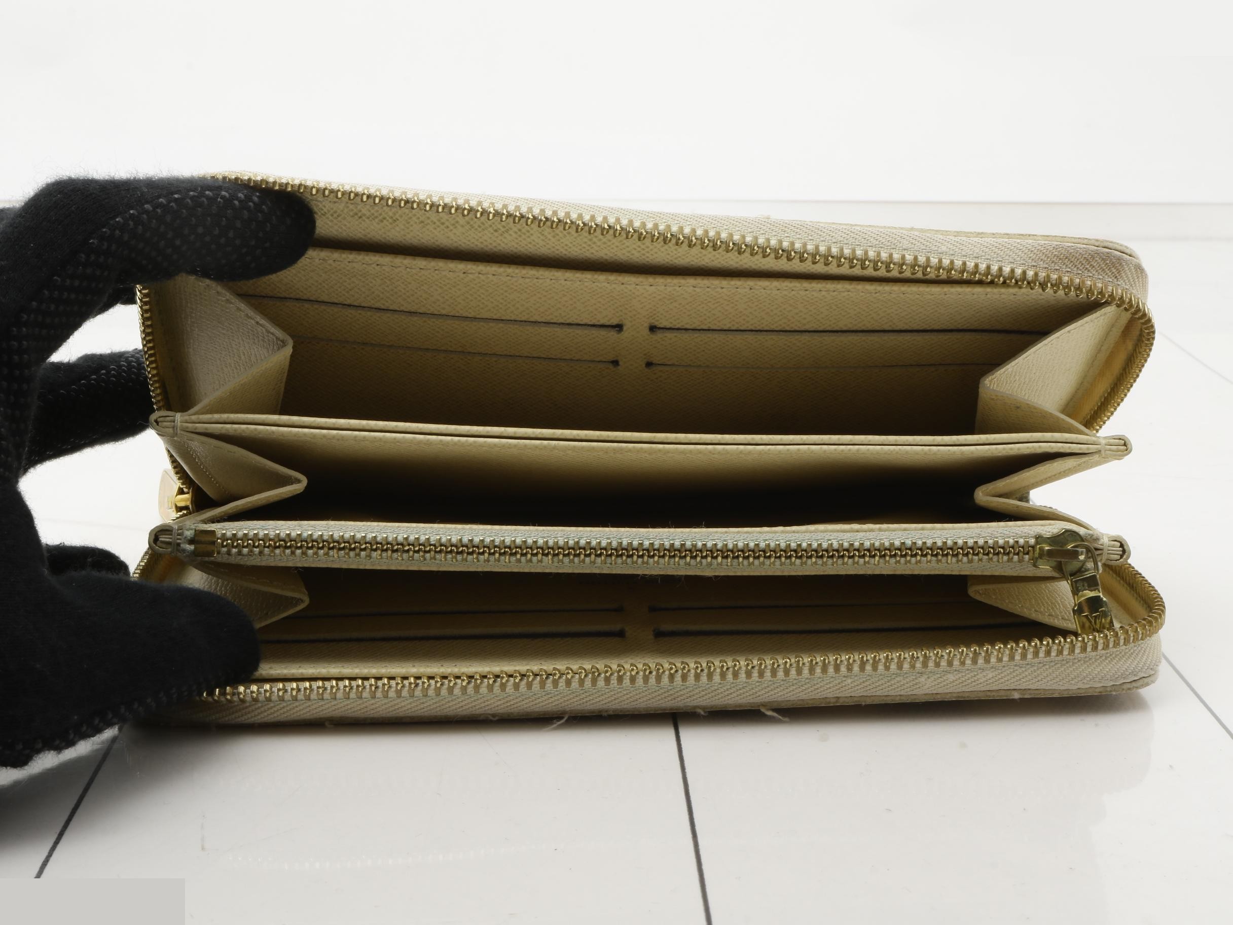 Damier Azur Zippy Wallet — view 4