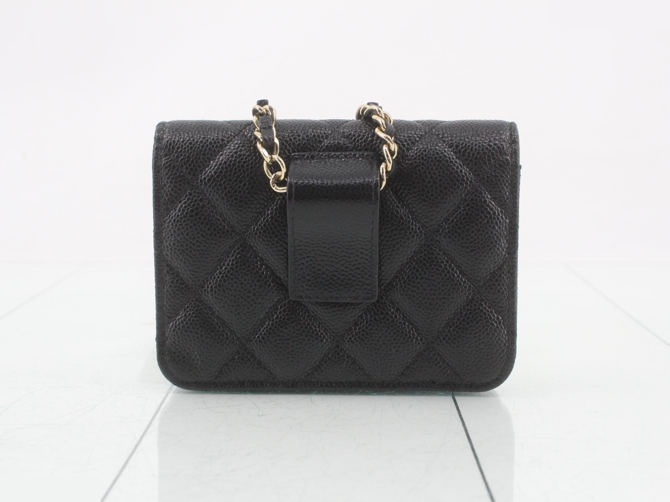 Caviar leather matelassé chain shoulder bag — view 2