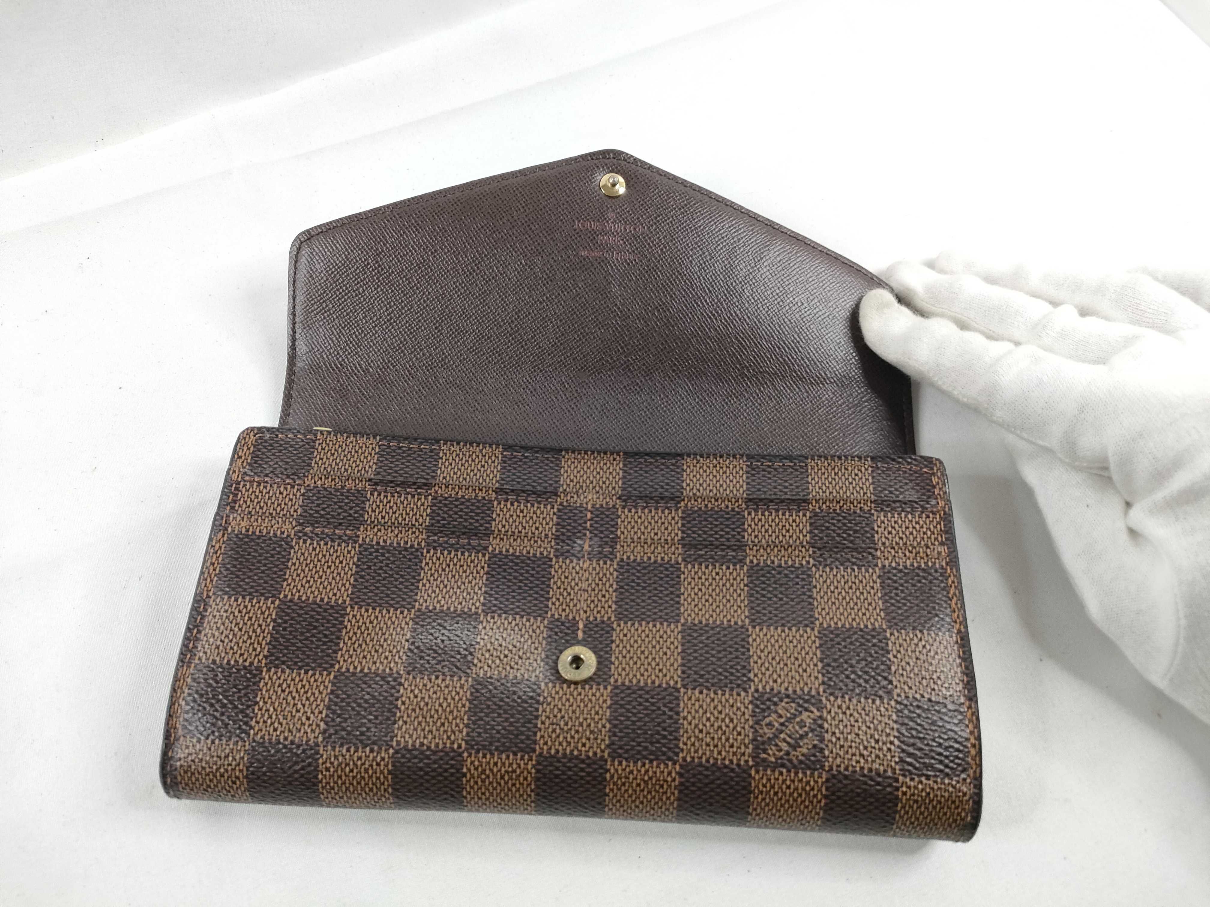 Damier Long Wallet — view 9