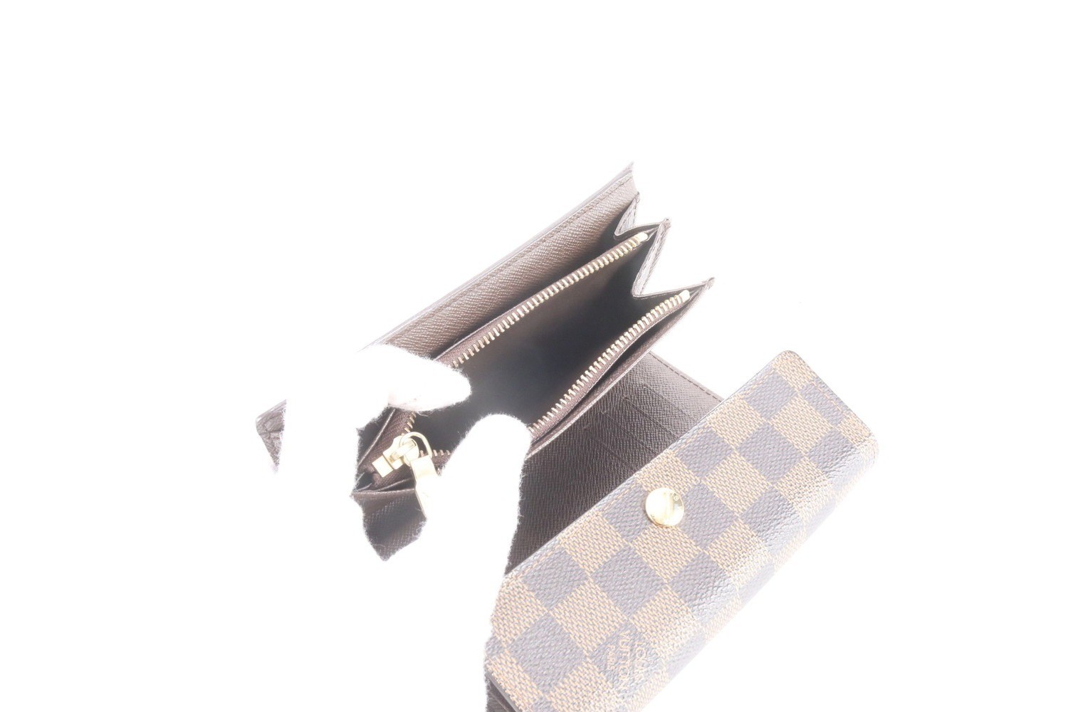 Damier Portefeuille Alexandra N63067 Tri-fold Wallet — view 6