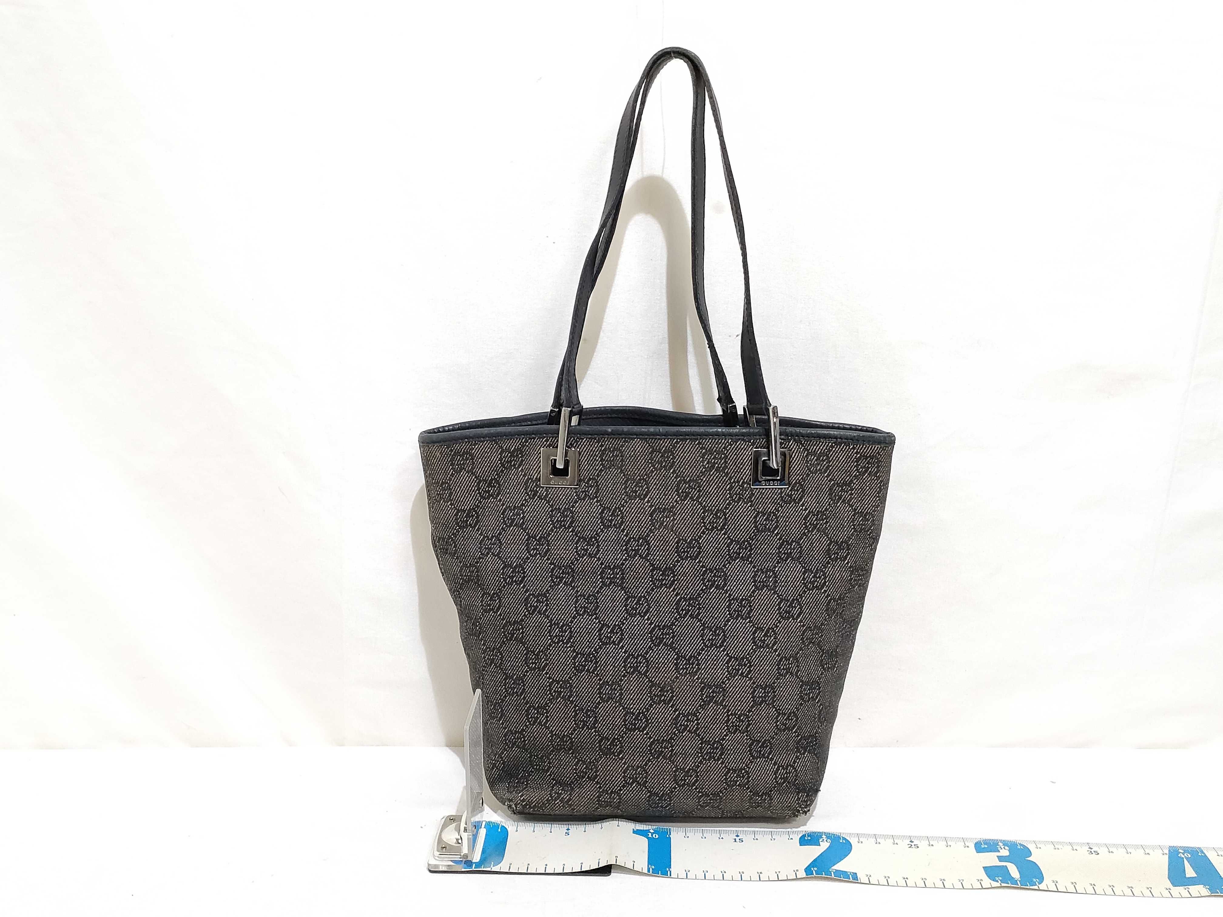 GG Canvas Gucci Bag Handbag — view 2