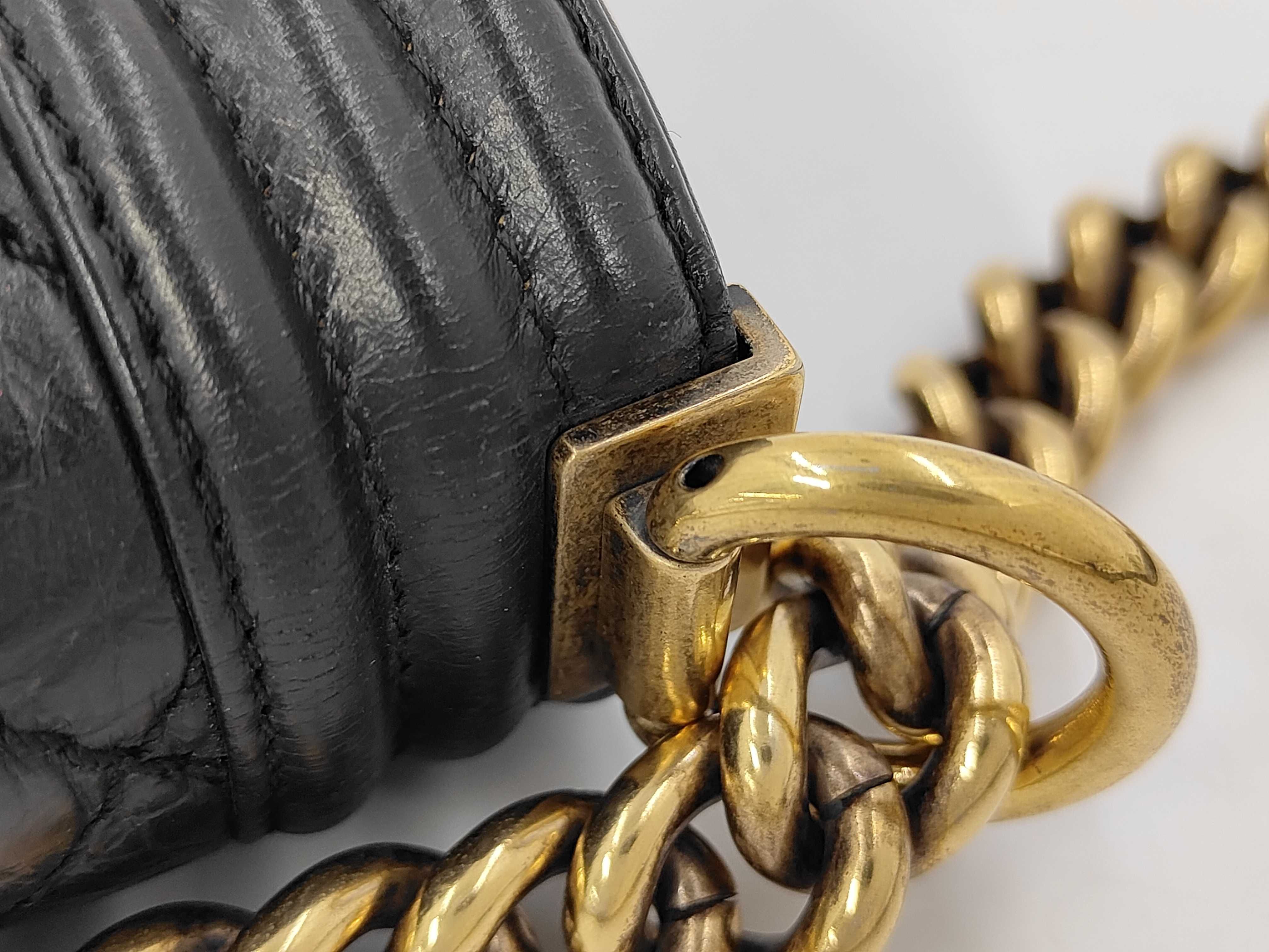Boy Chanel 20 Vintage Calfskin Gold Hardware Chain Shoulder Bag Black (Serial Number 17) — view 5