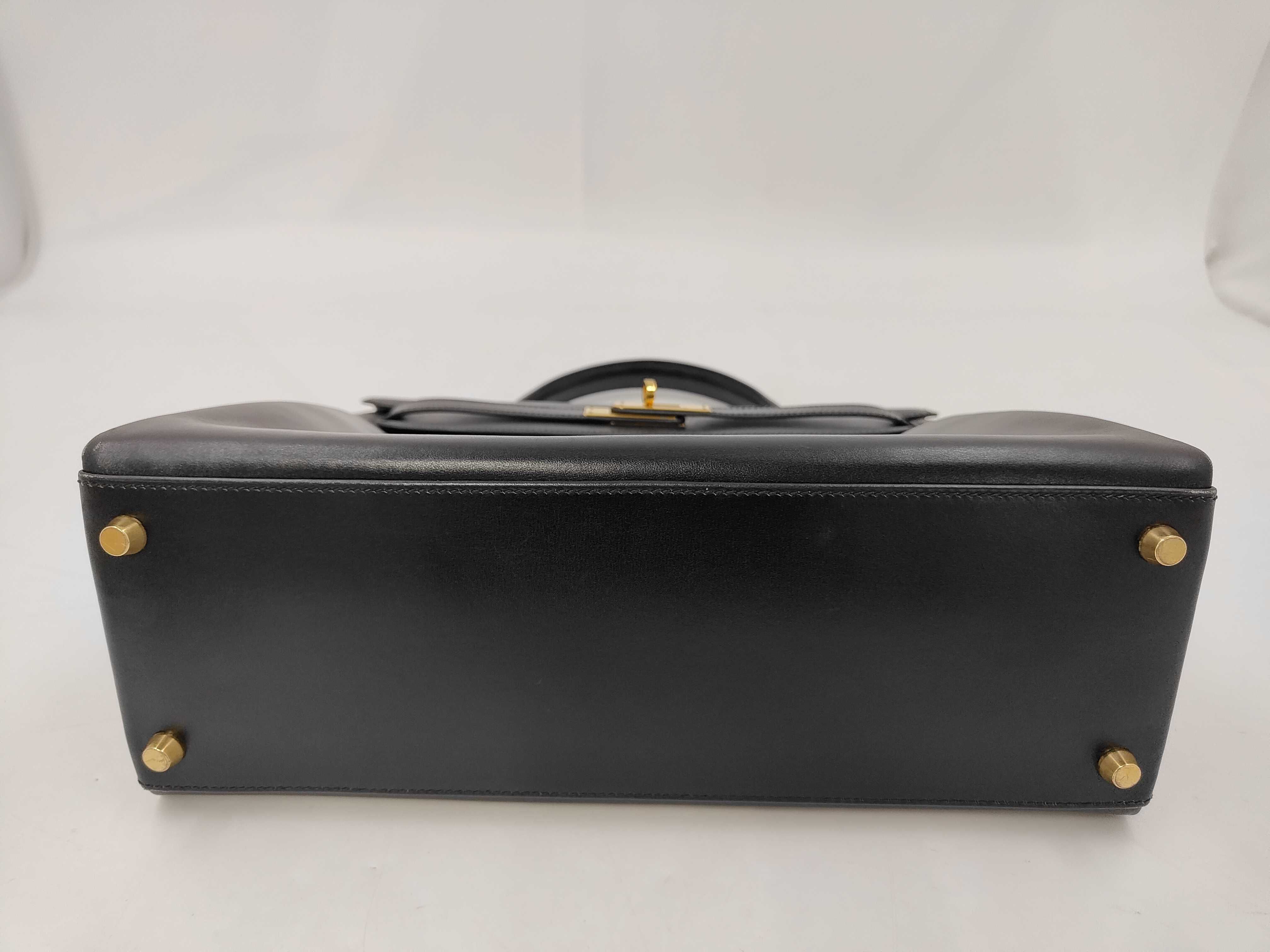 Kelly 32, Box Calf Leather, Black, Gold Hardware, D Handbag — view 5