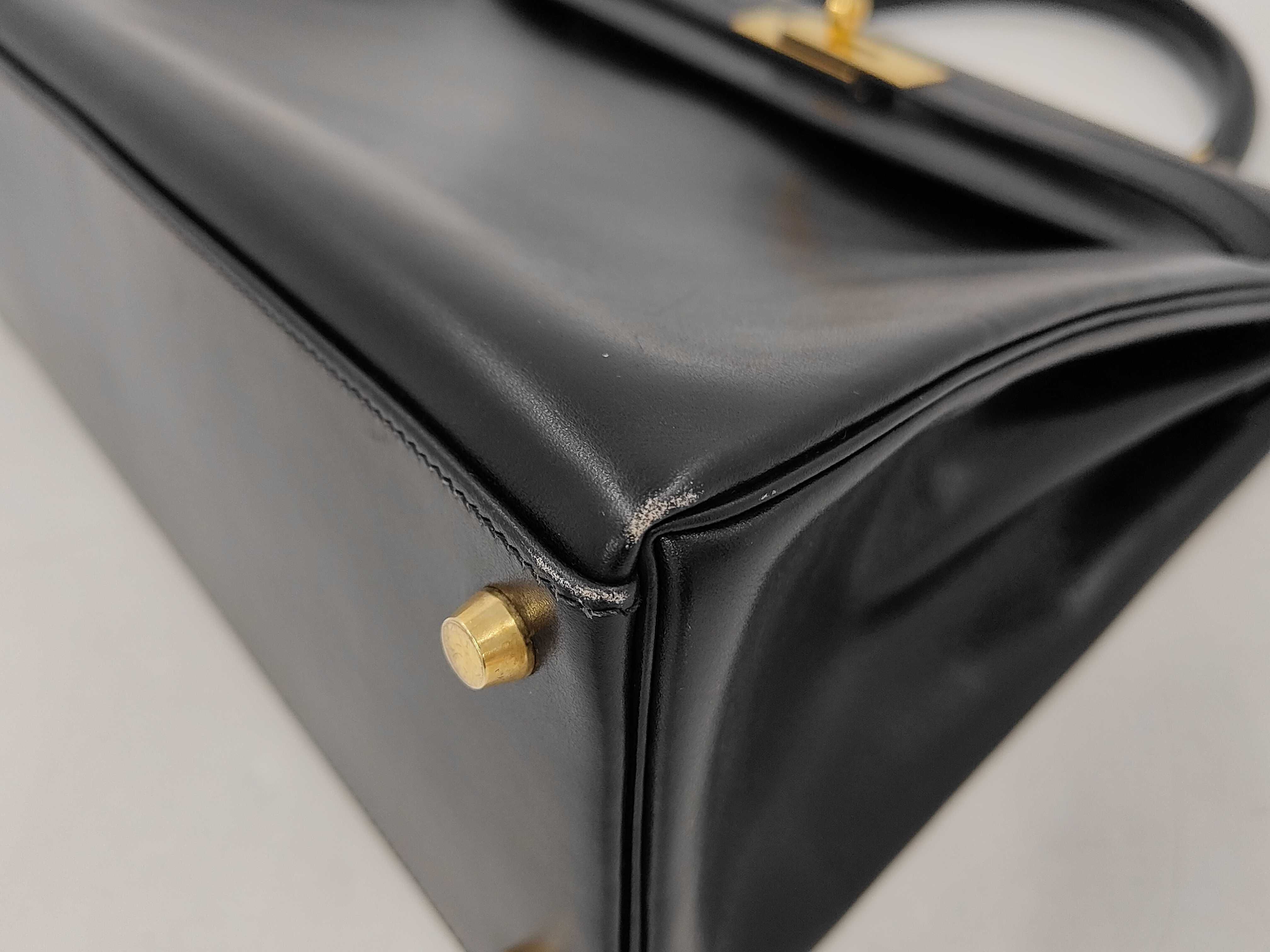 Kelly 32, Box Calf Leather, Black, Gold Hardware, D Handbag — view 6