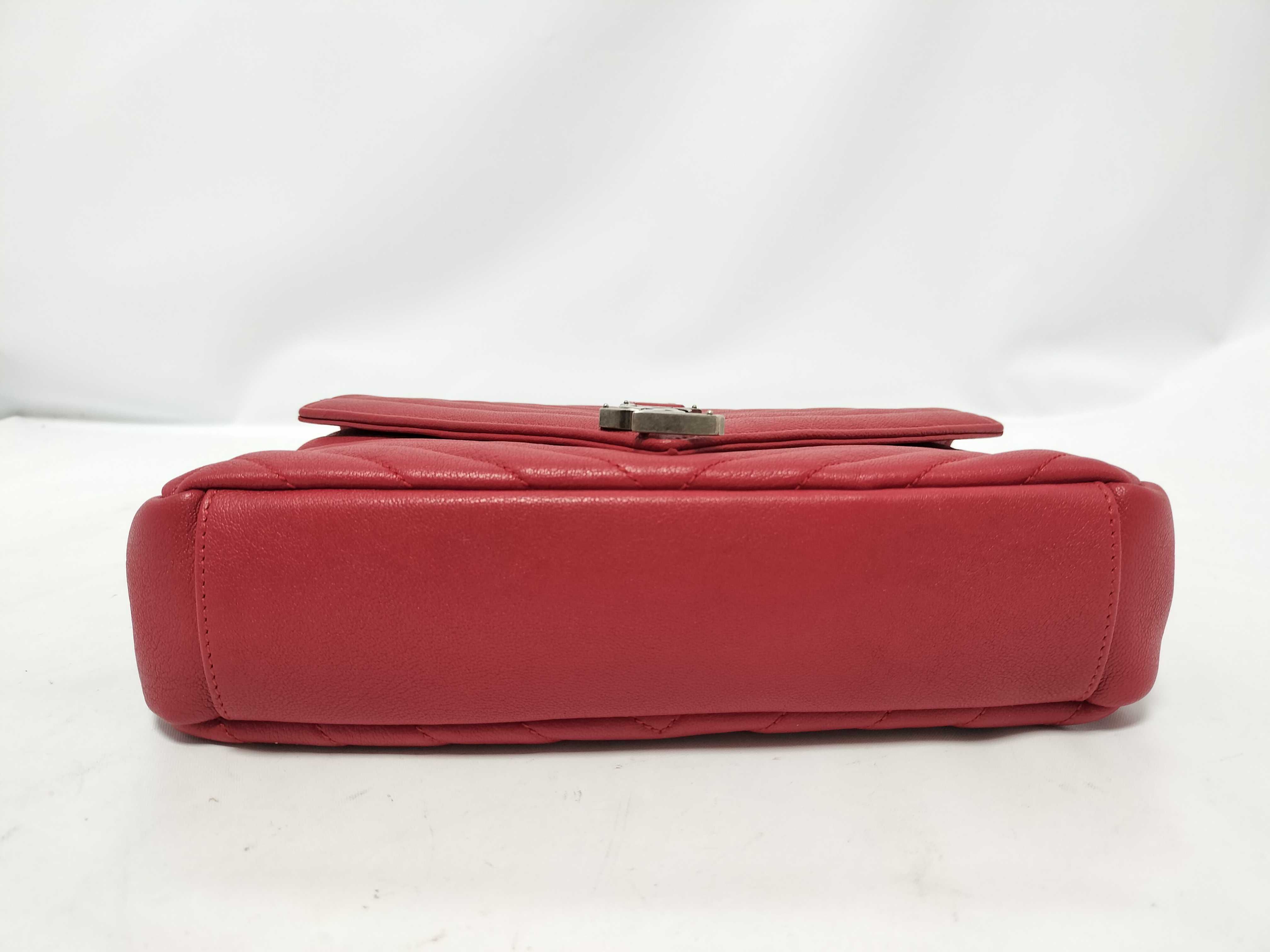 College V-Stitch 2-Way Handbag — view 6