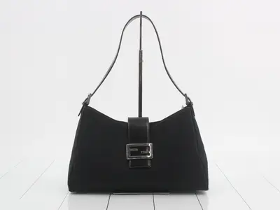Other lines: Bags and shoulder bags