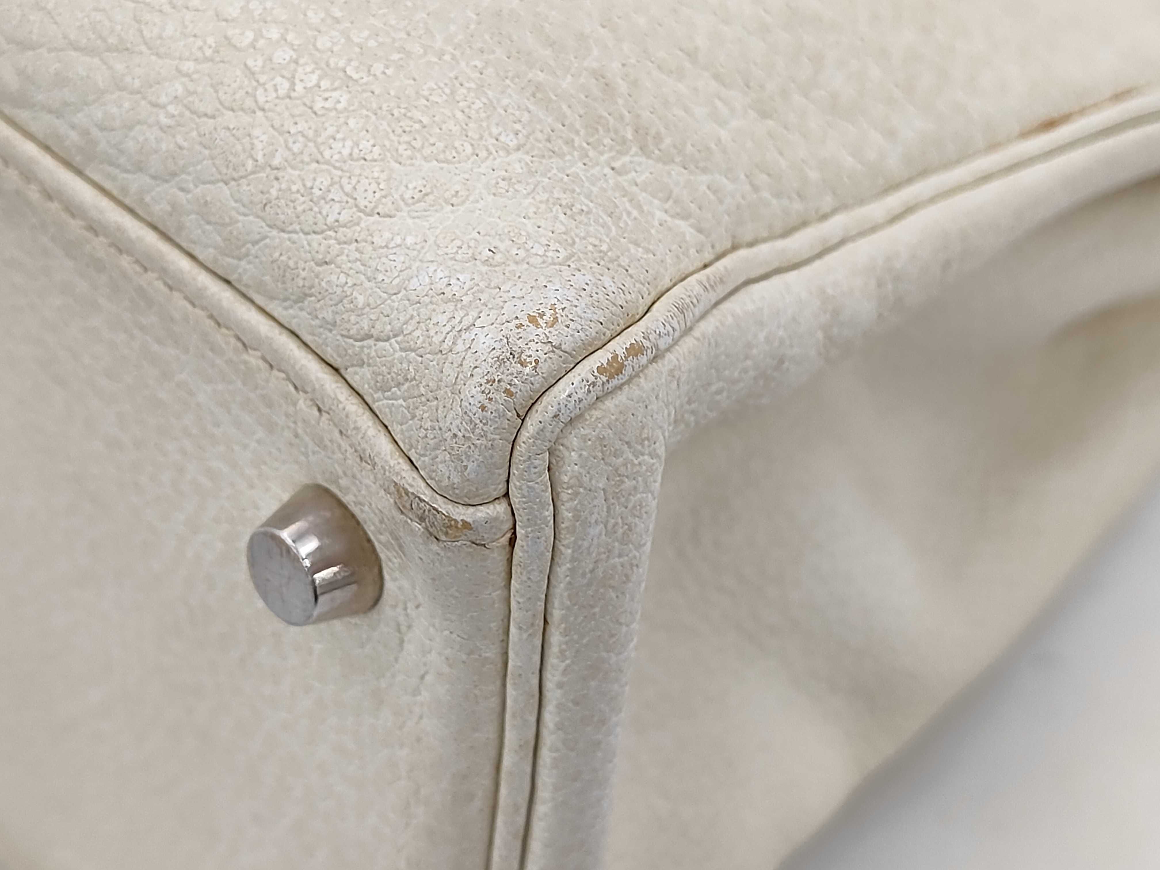 Kelly 32, inside stitching, Chevre leather, white, E stamp, silver hardware, shoulder bag — view 3