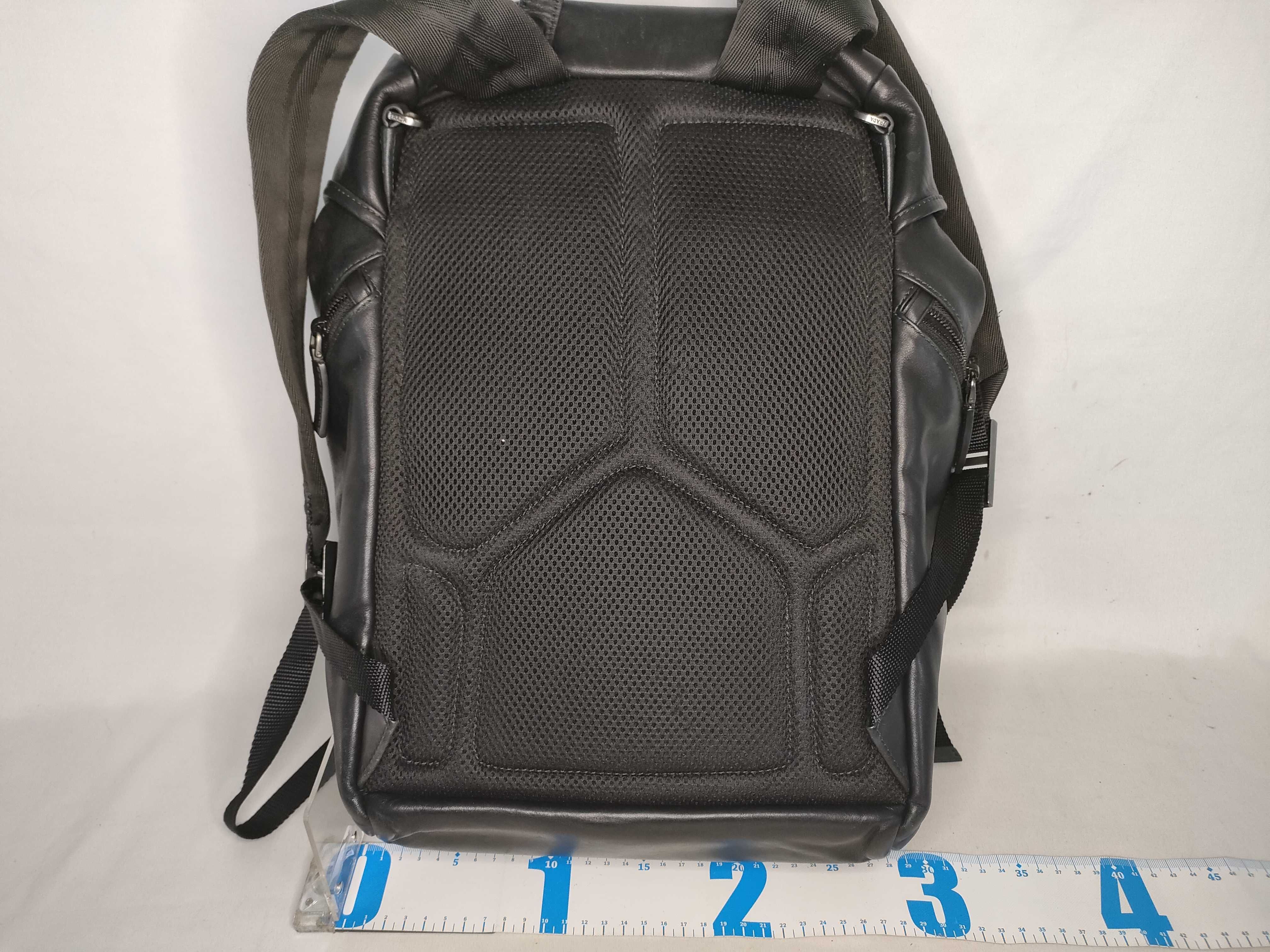 SG- Grace Lux Leather Backpack Black (Rucksack) — view 2