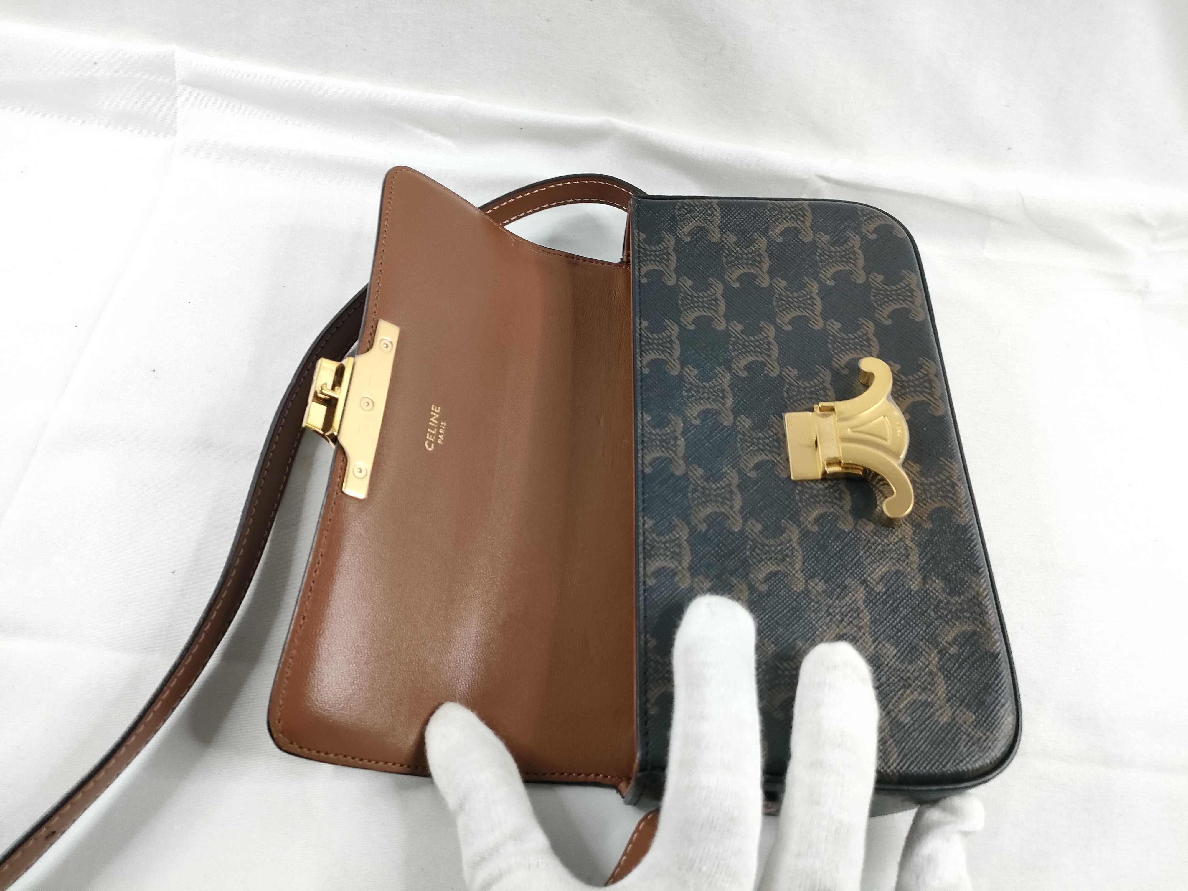 Claude Shoulder Bag — view 9