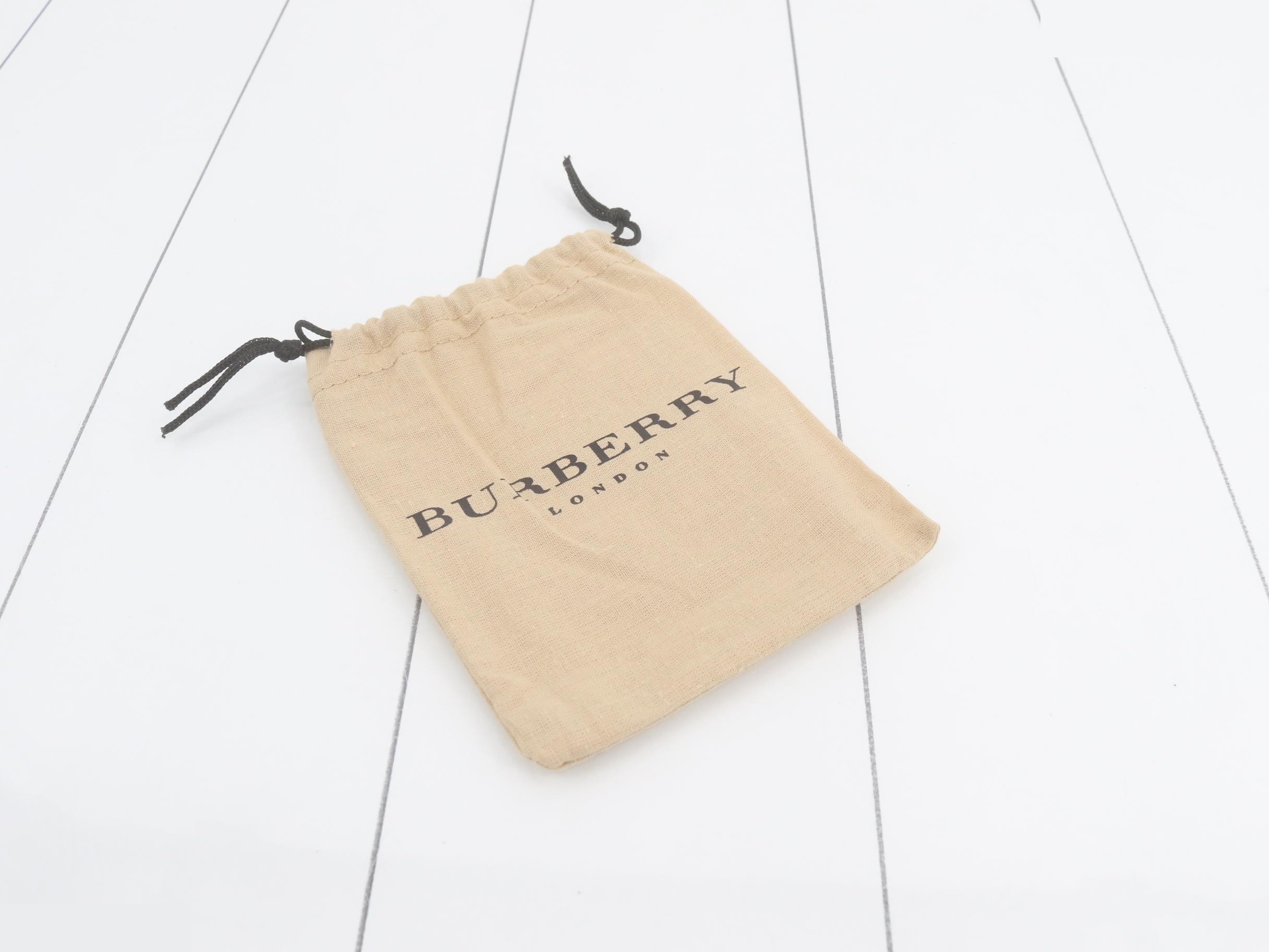 Other items: Bags, notebook covers, card cases, etc. — view 5