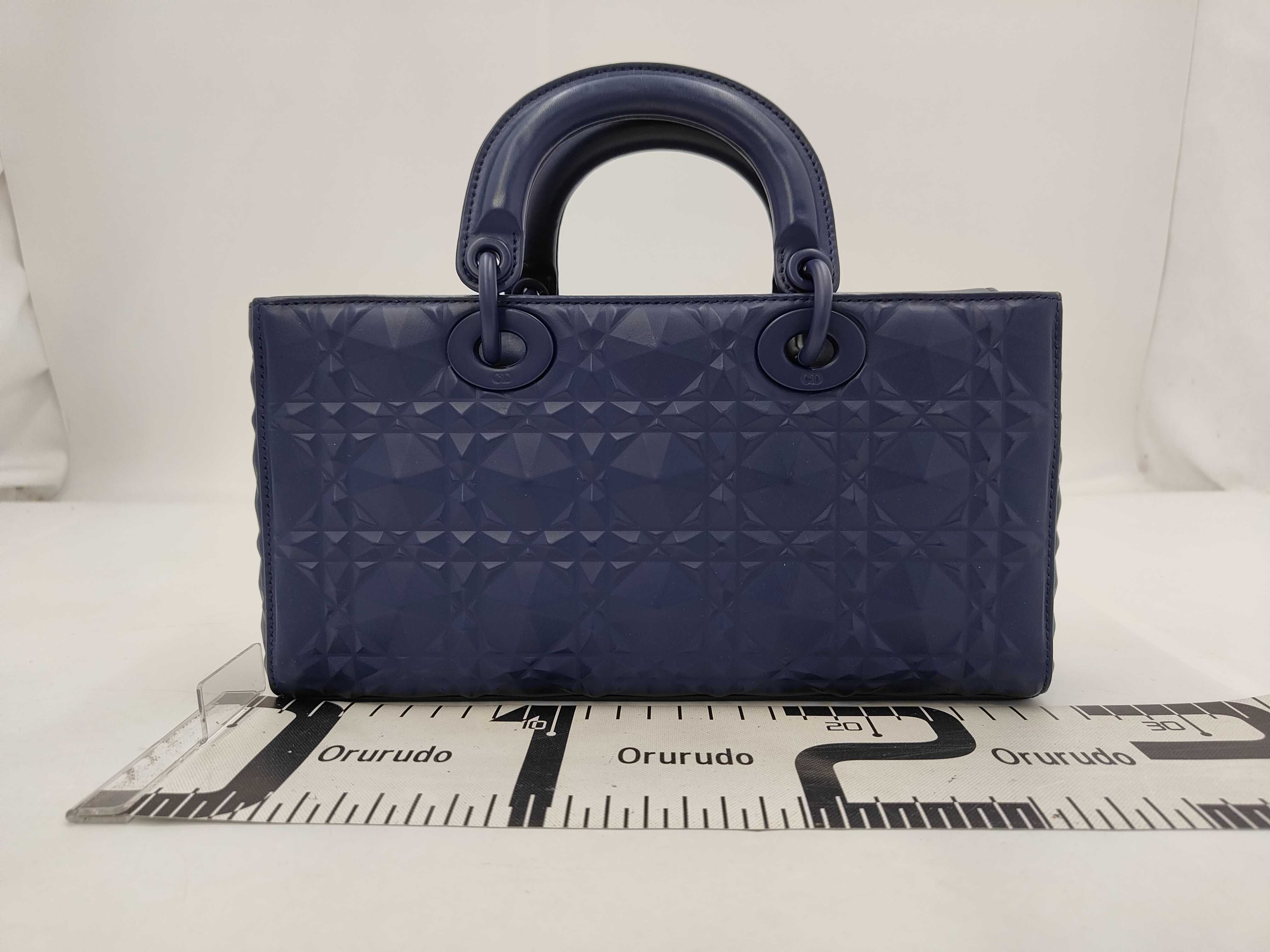 Lady handbag — view 2