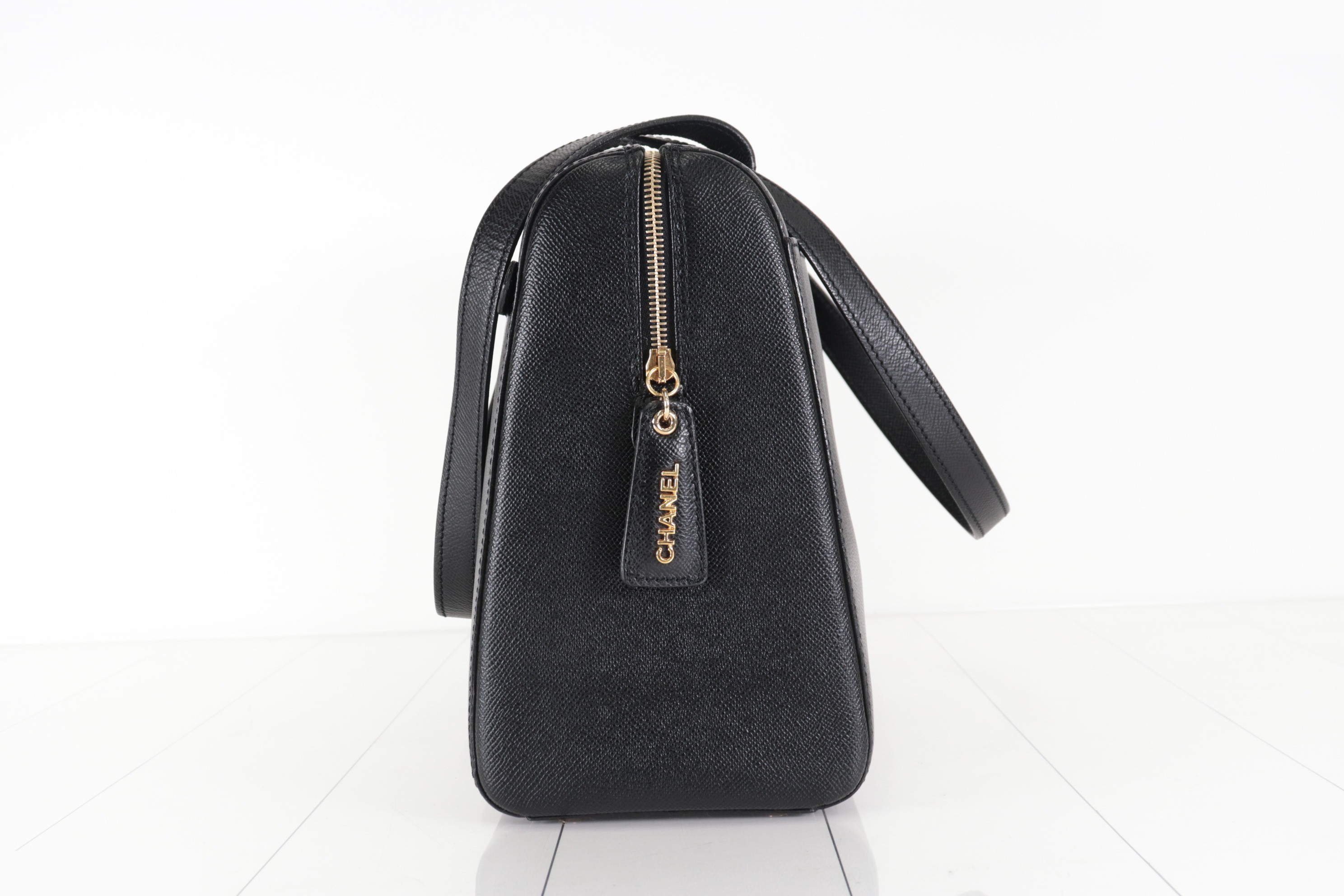 Caviar Tote, Unit 5 — view 4