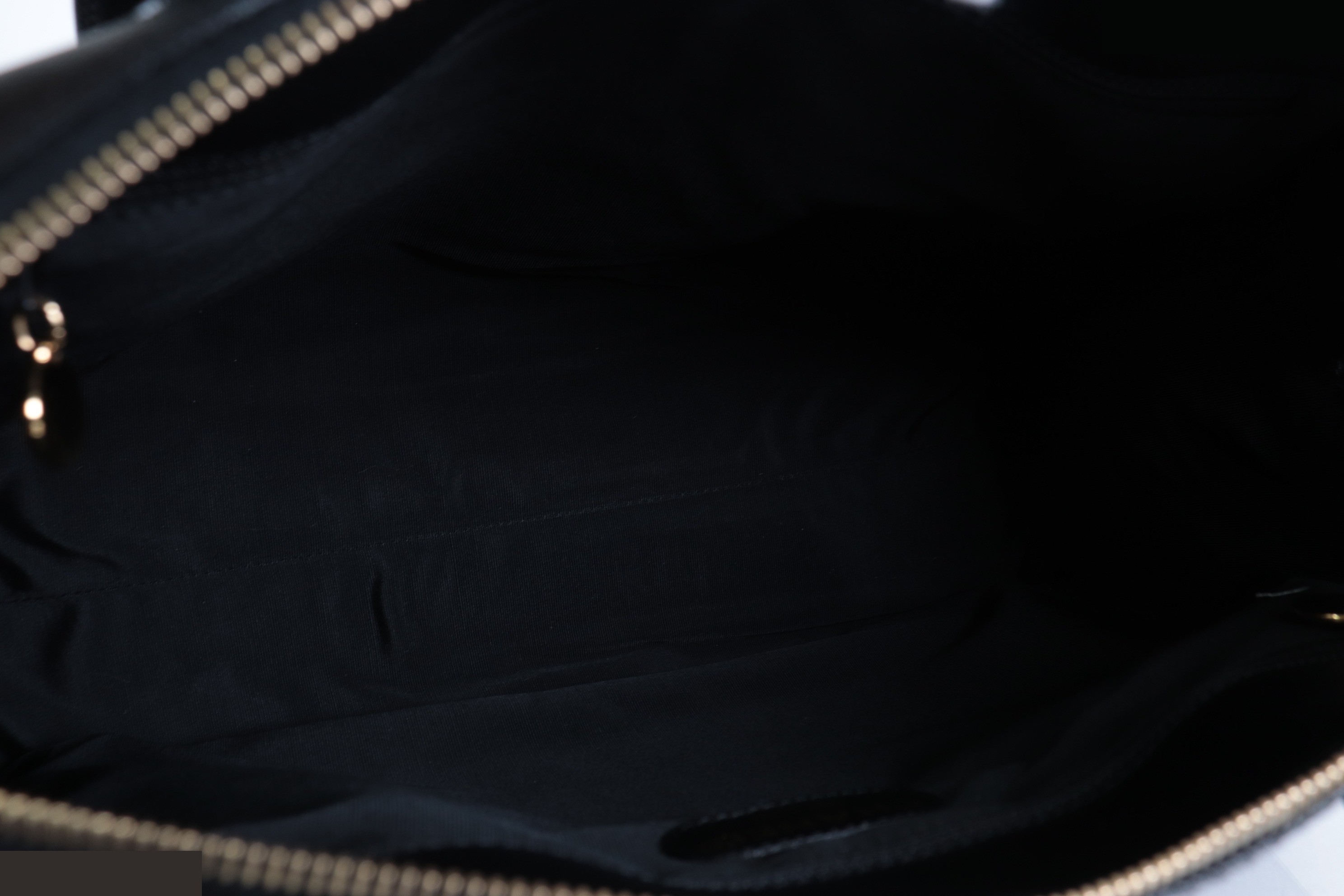 Caviar Tote, Unit 5 — view 9