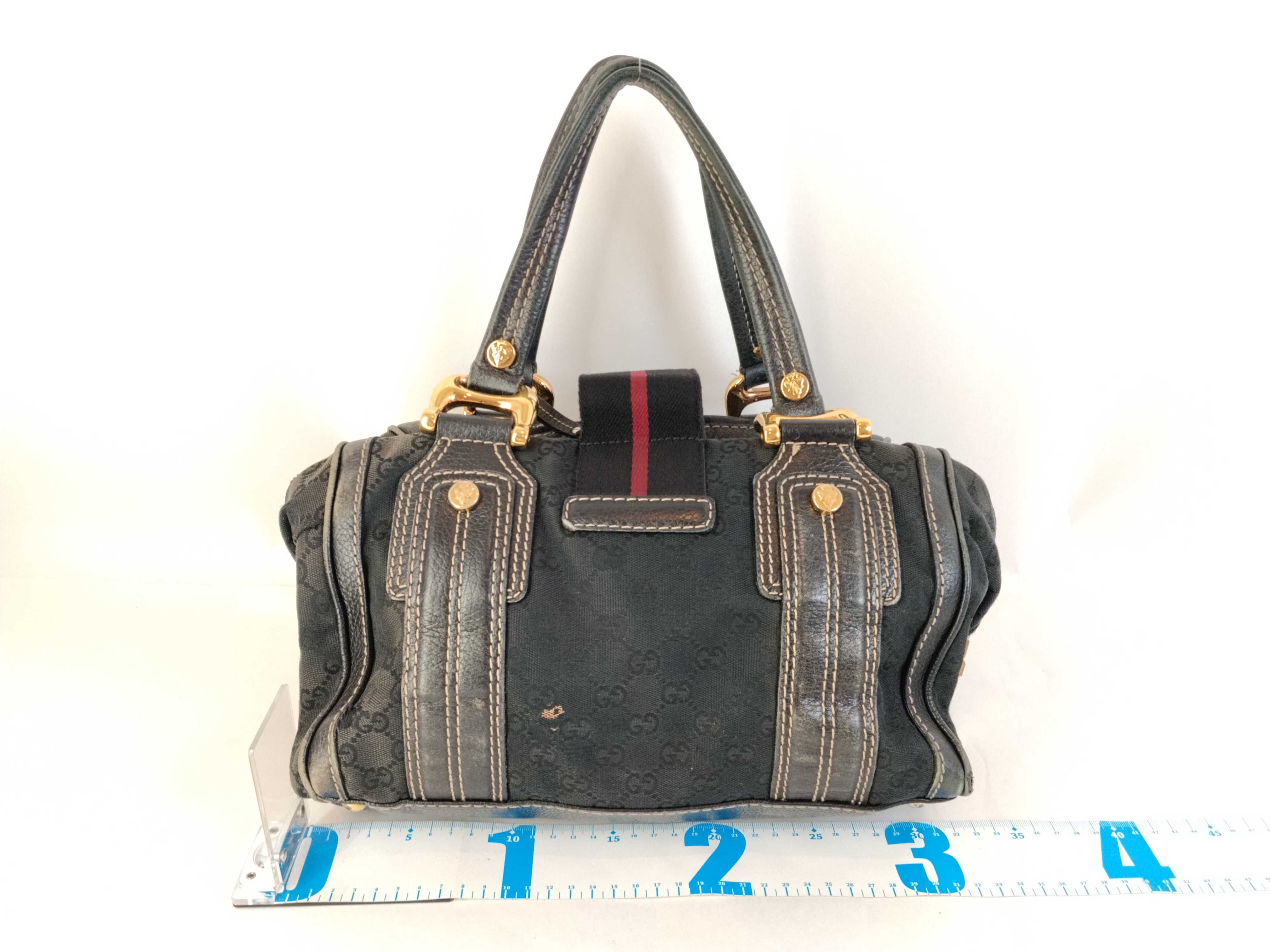 GG Canvas Gucci Crest Sherry Line GG Canvas Handbag — view 2