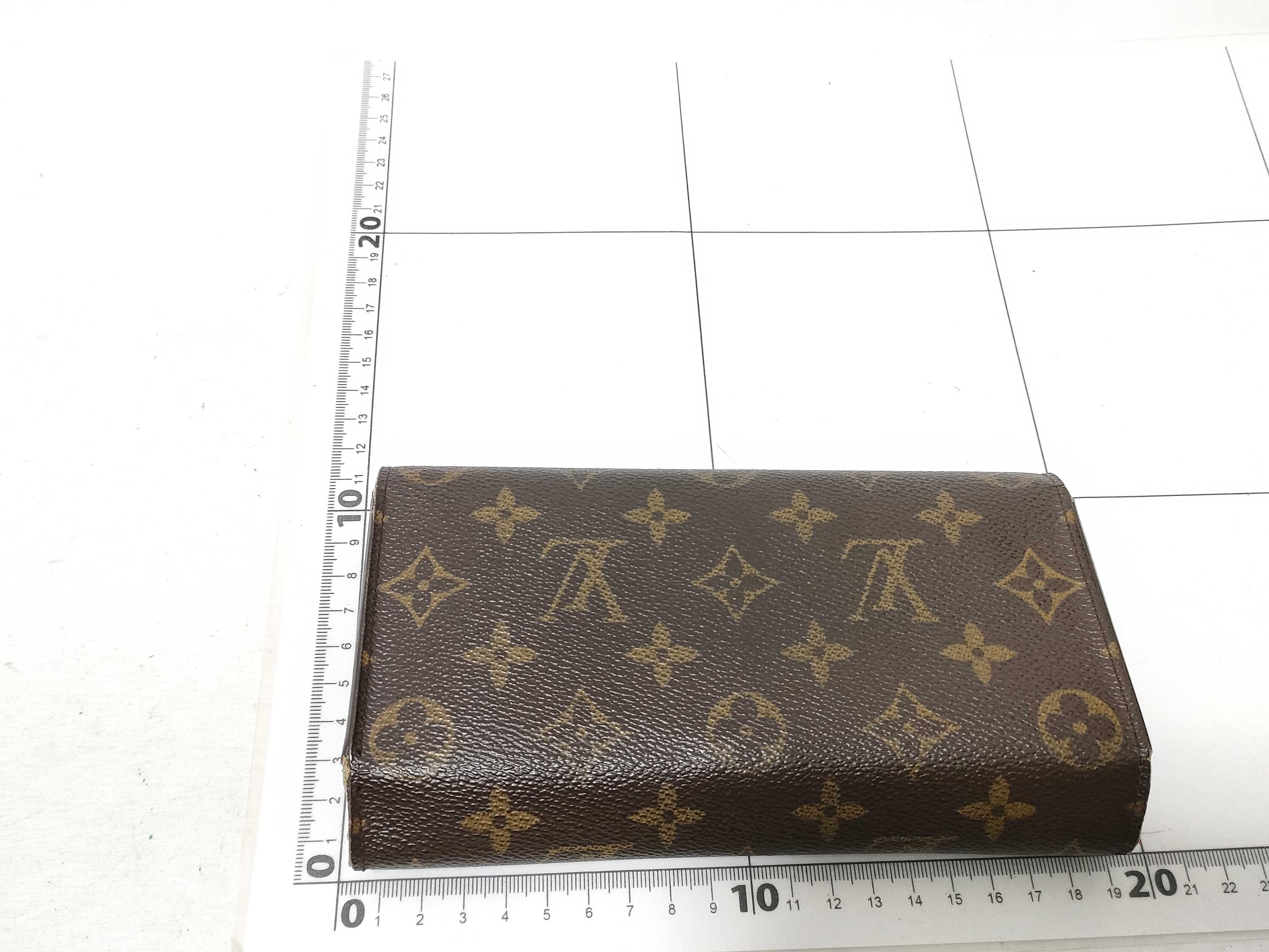 Monogram M61217 Portefeuille International TH0073 Wallet — view 2