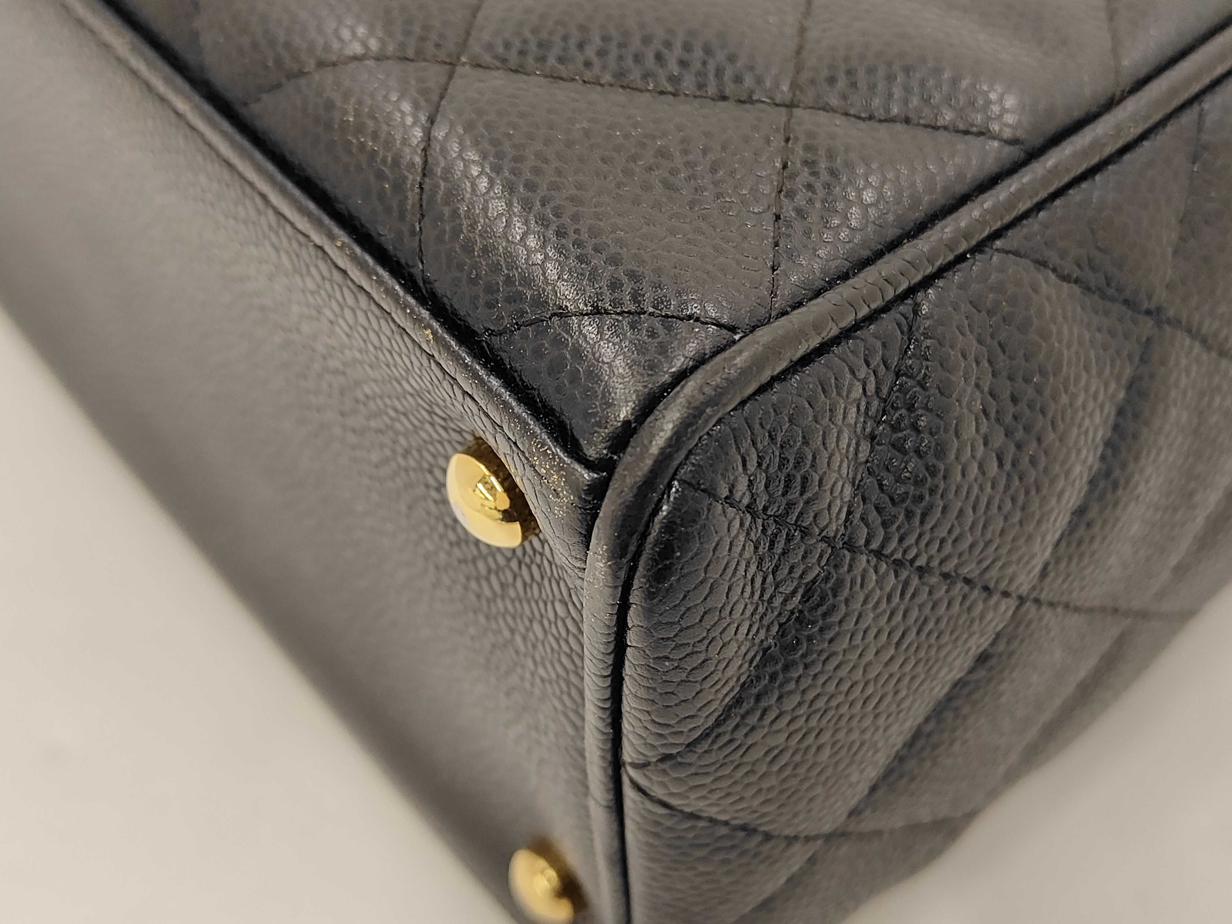 Matelassé Caviar Skin Bowling Bag Mini Boston Bag Black Gold Hardware 8940081 (Serial Number 8) Handbag — view 4