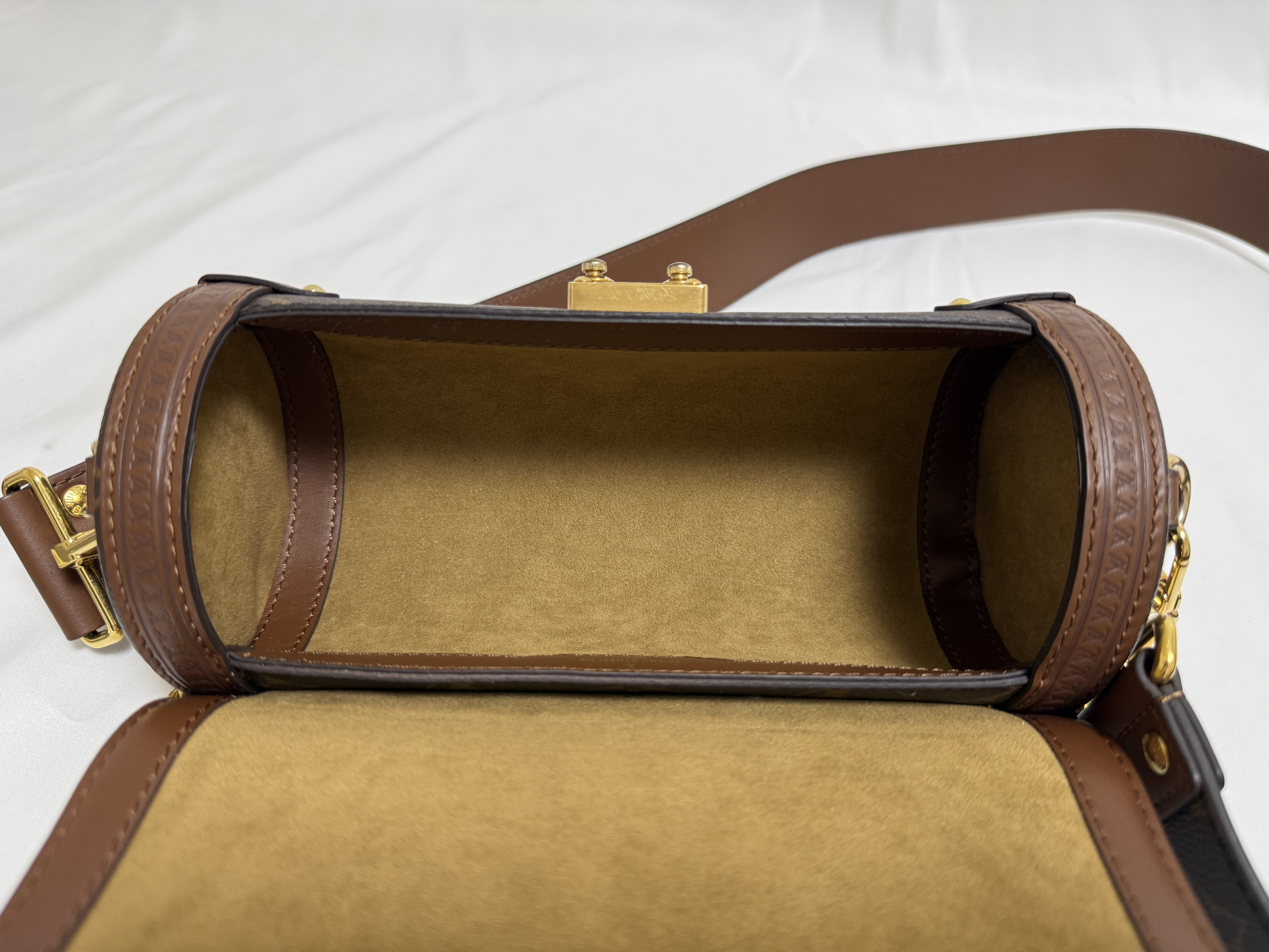 M57835 Monogram Papillon Trunk Shoulder Bag M57835 Shoulder Bag — view 13