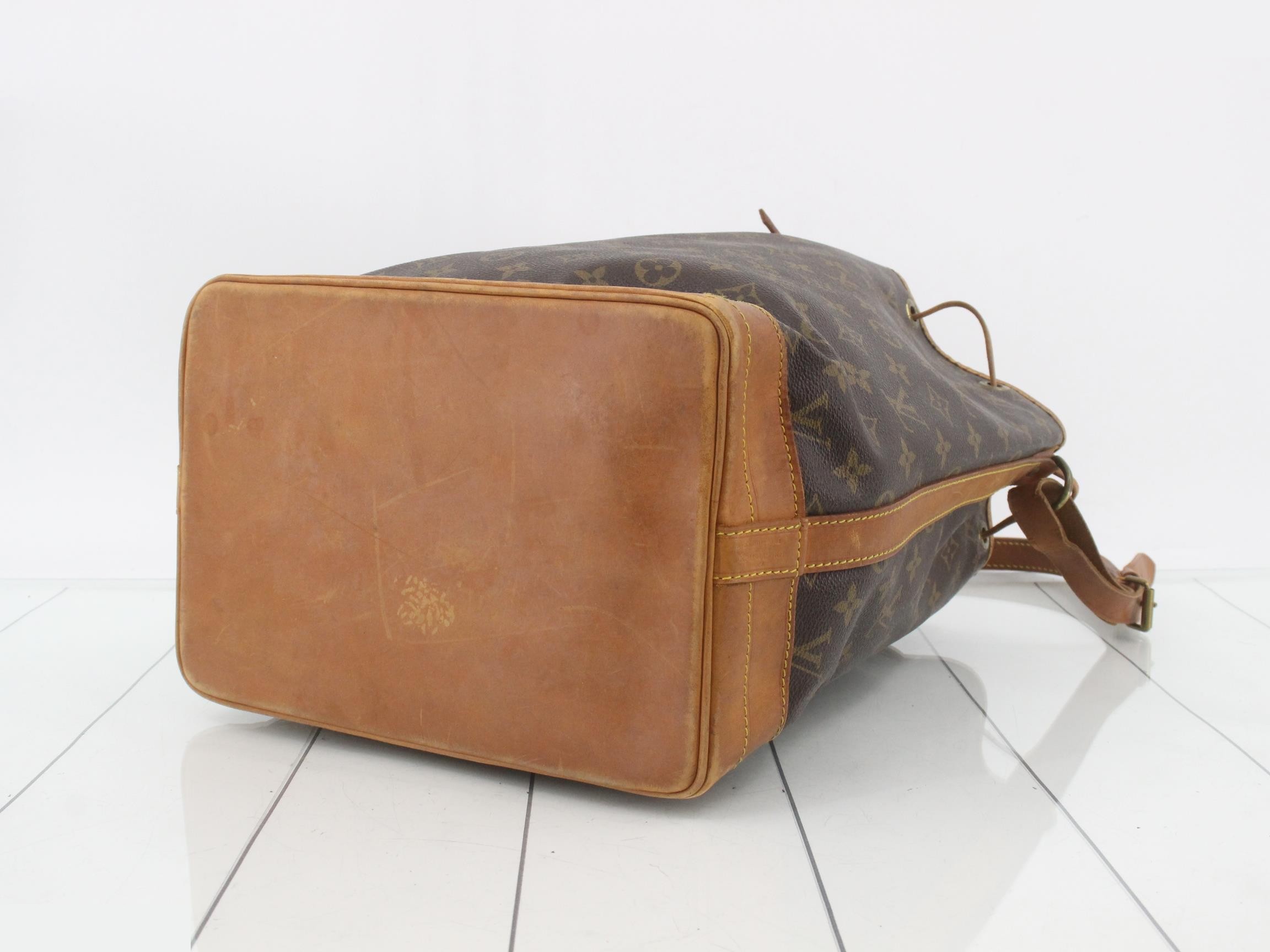 Monogram Noe shoulder bag — view 6