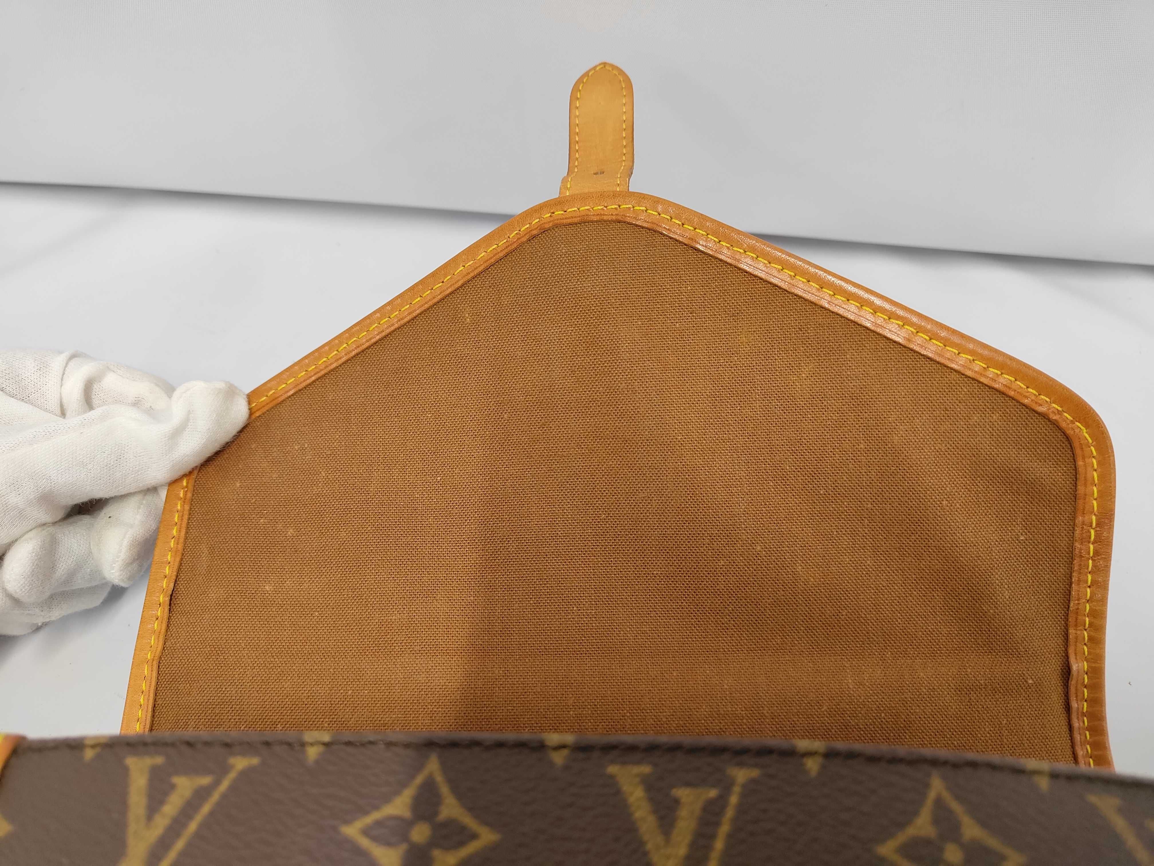 LV Bel Air M51122 Monogram Handbag — view 10