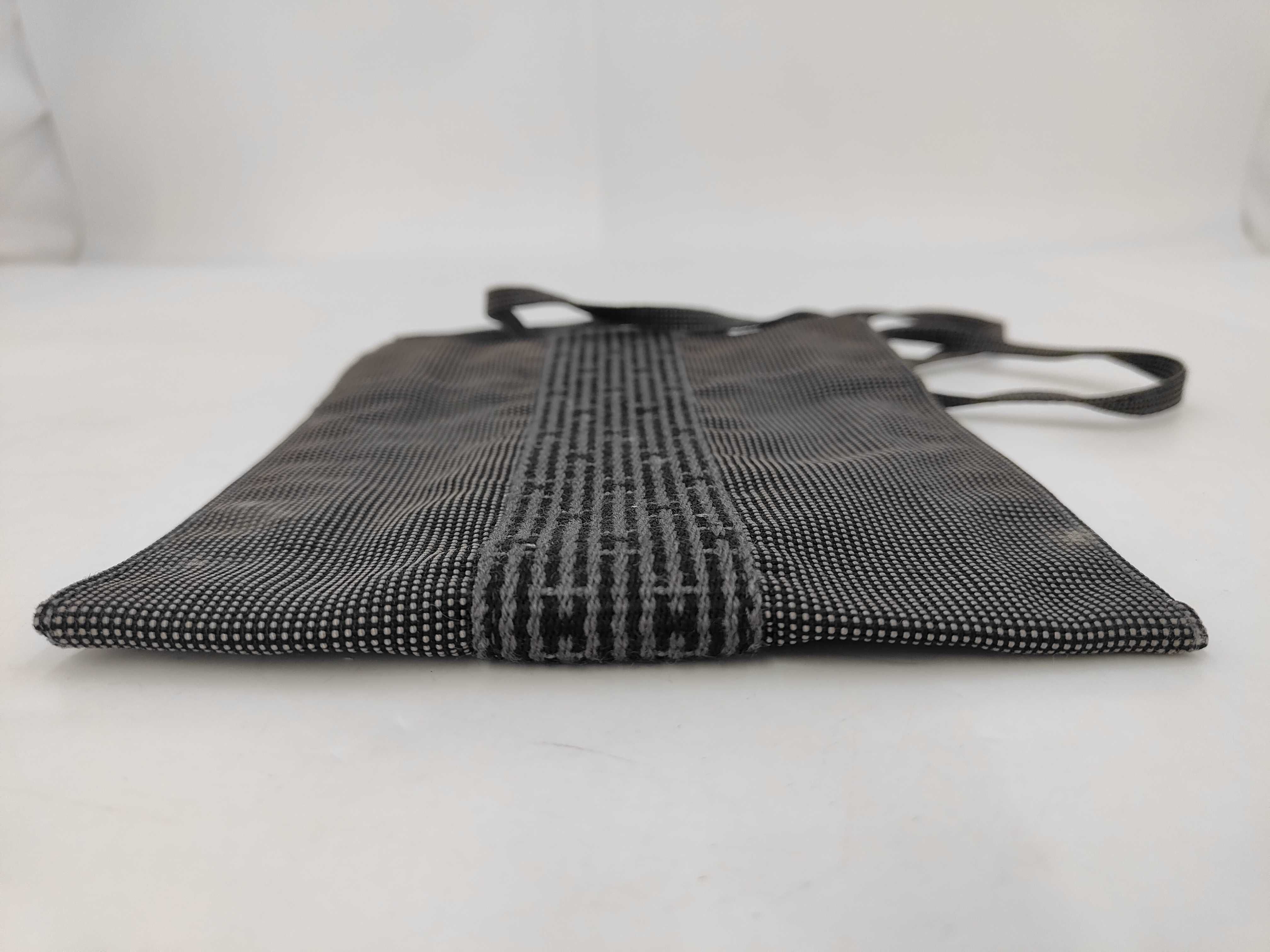 Yale Line Pochette Shoulder Bag — view 4