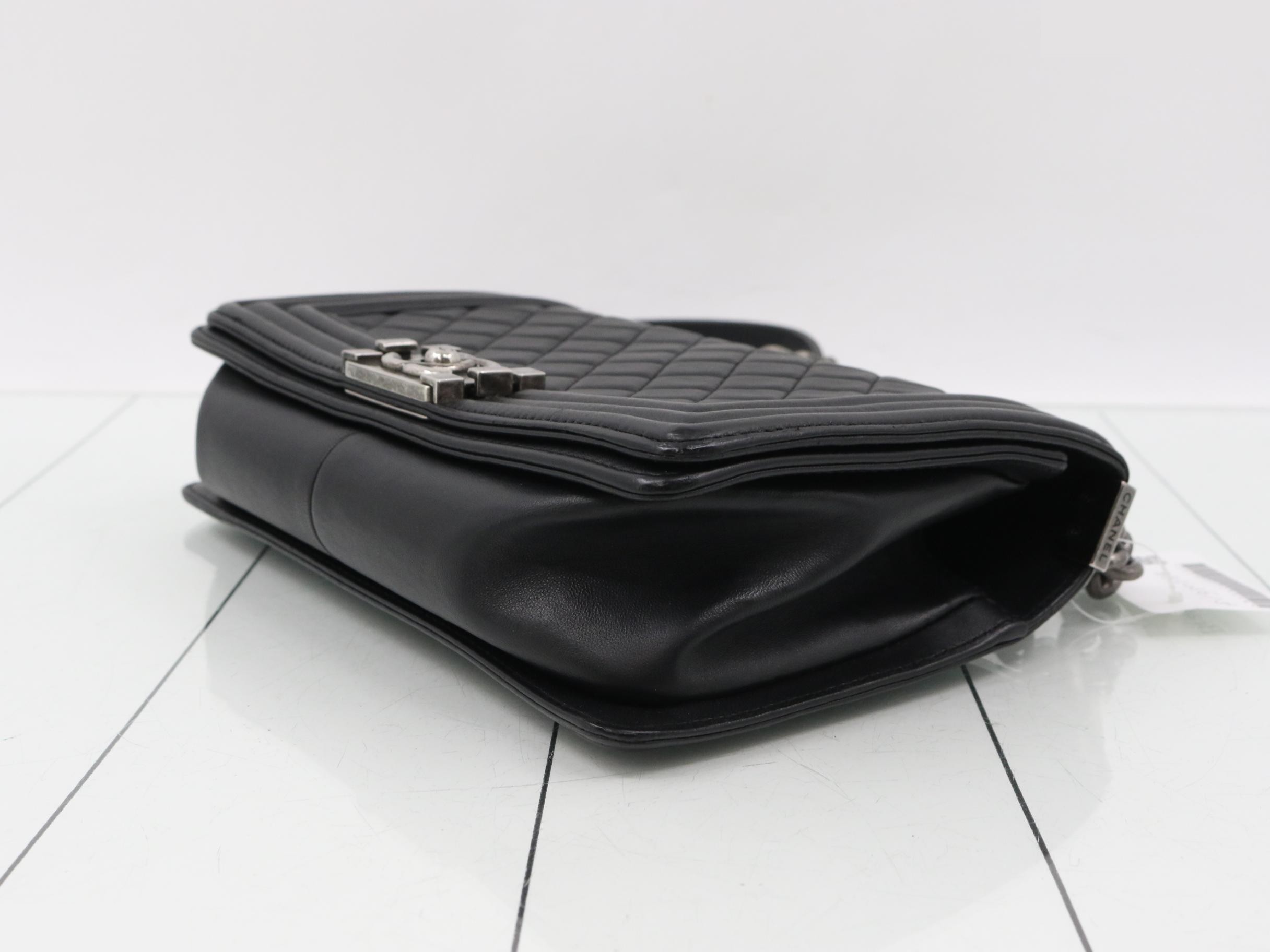 Boy Chanel Matelassé Shoulder Bag A67086 — view 6